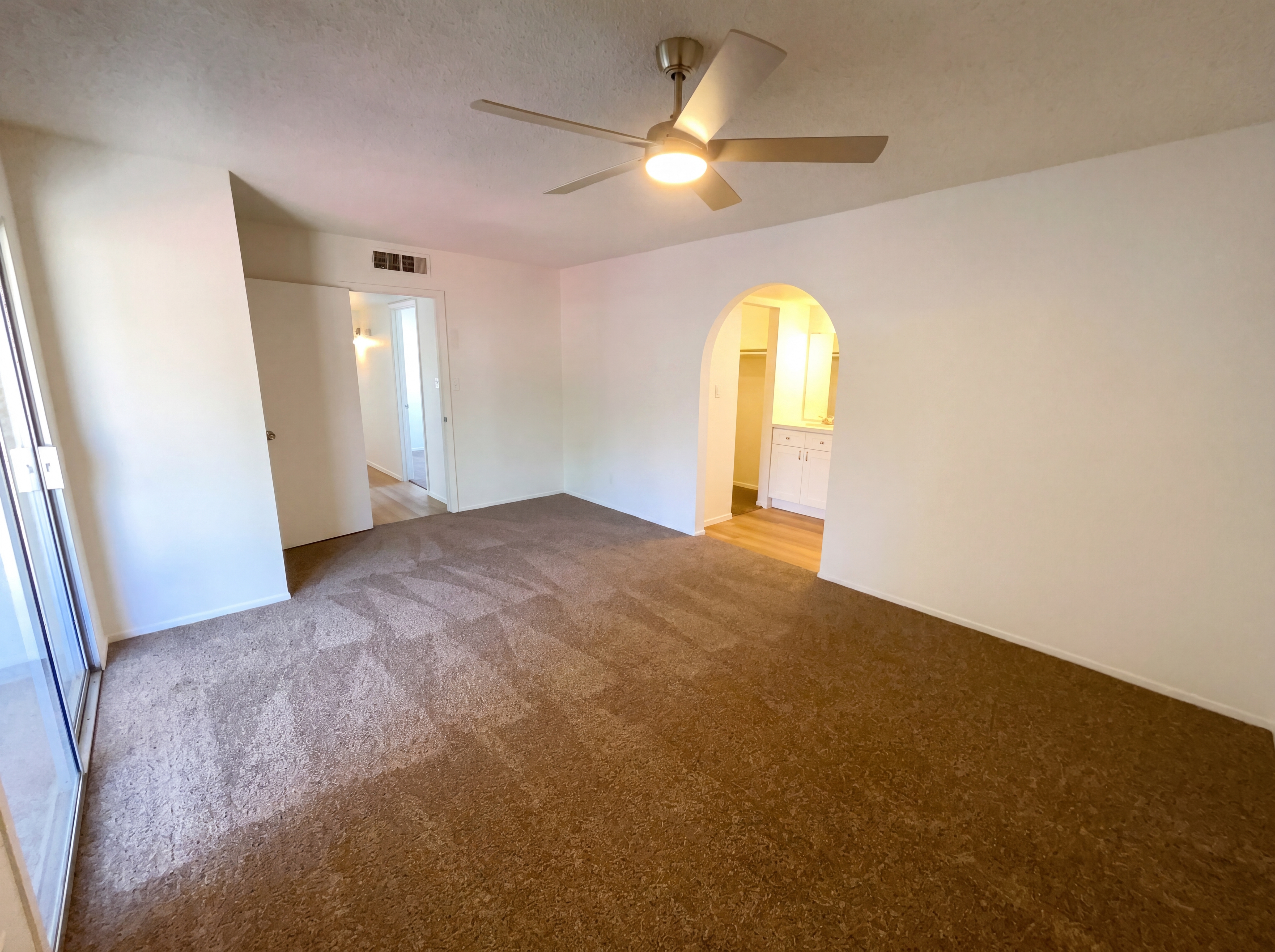 Photo 14 of 28 of 2219 S Estrella Cir, Mesa, AZ