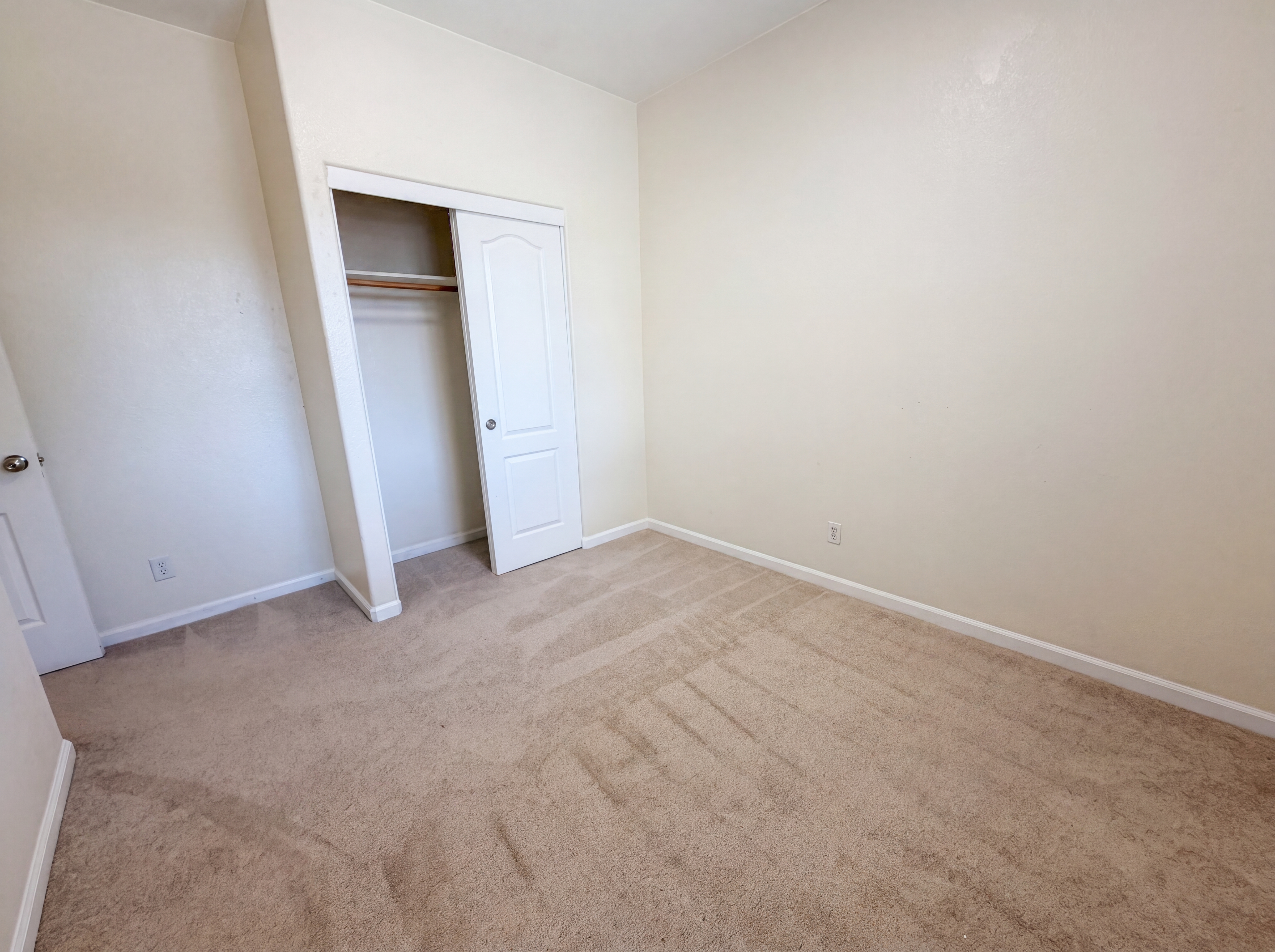 Photo 17 of 22 of 2227 Roberta Ave, Marysville, CA
