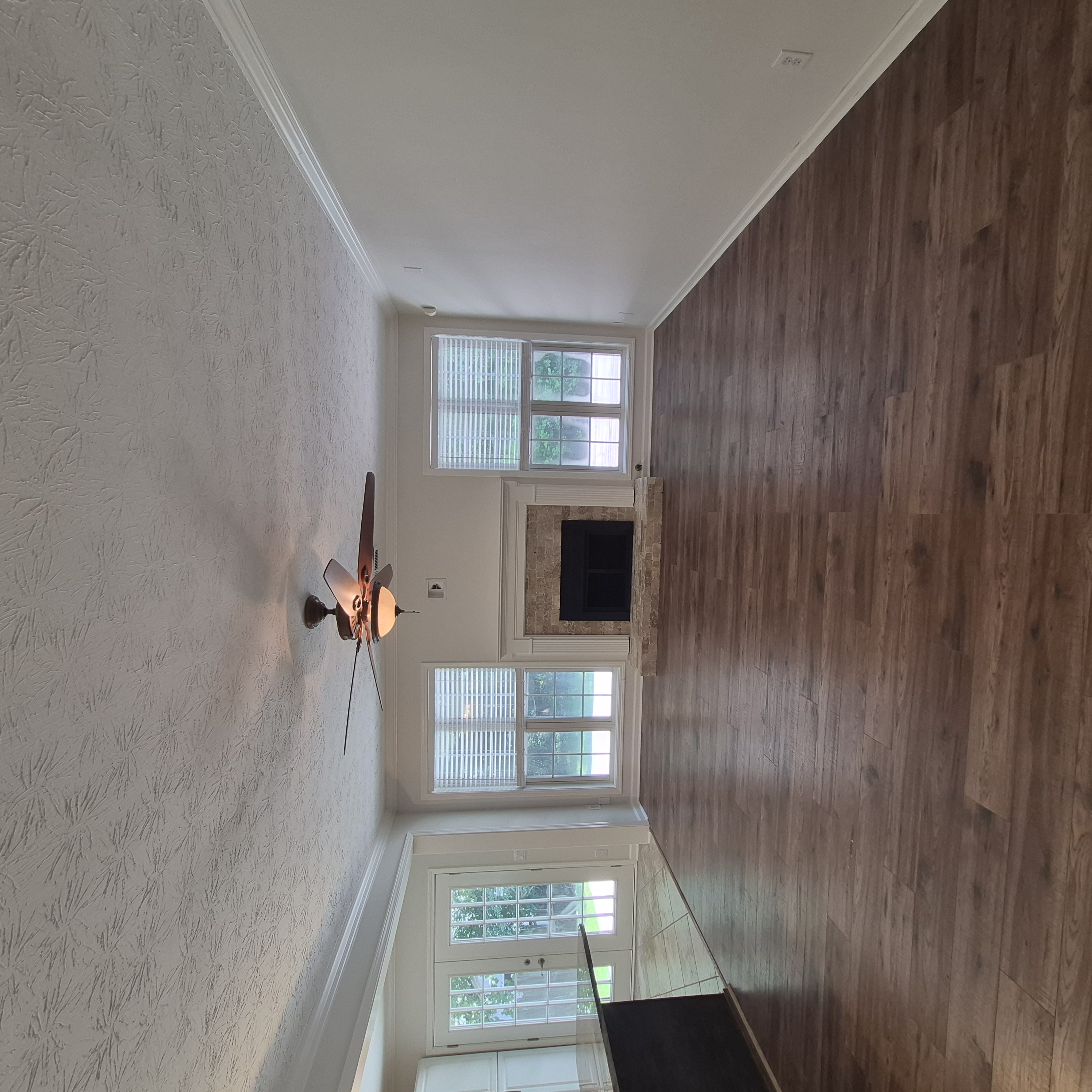 Photo 8 of 34 of 709 Sunny Field Ln, Lawrenceville, GA