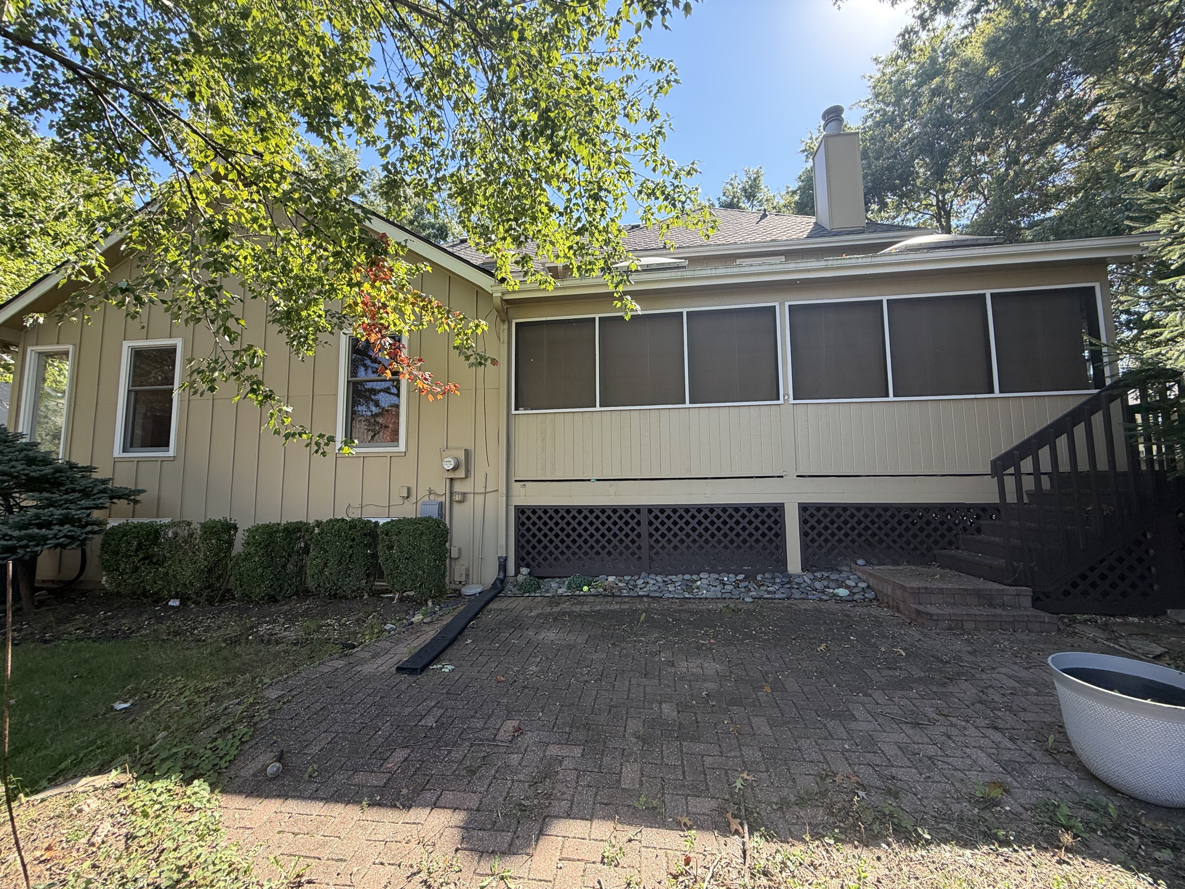 Photo 44 of 47 of 12600 Pawnee Ln, Leawood, KS