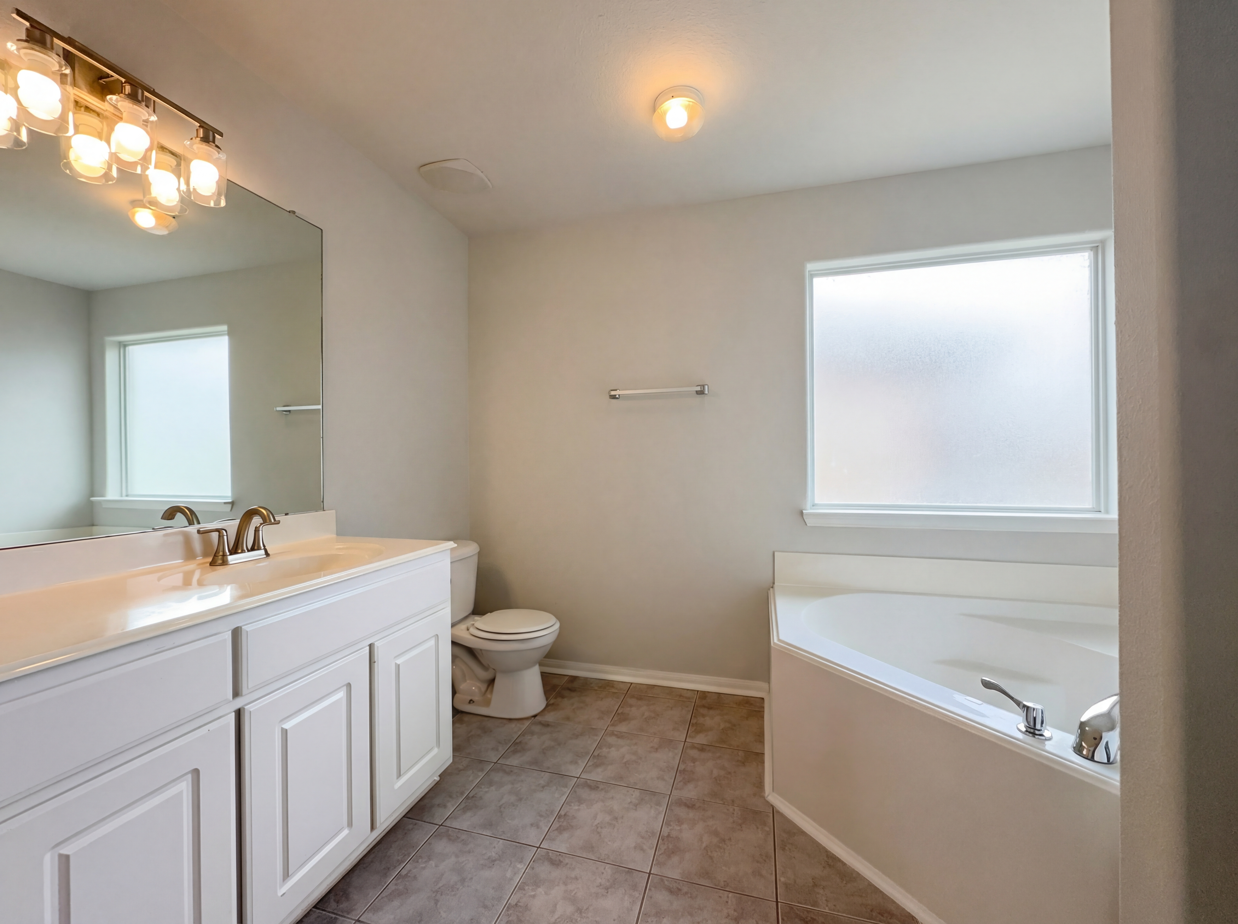 Photo 10 of 17 of 2310 Redfish Dr, Texas City, TX