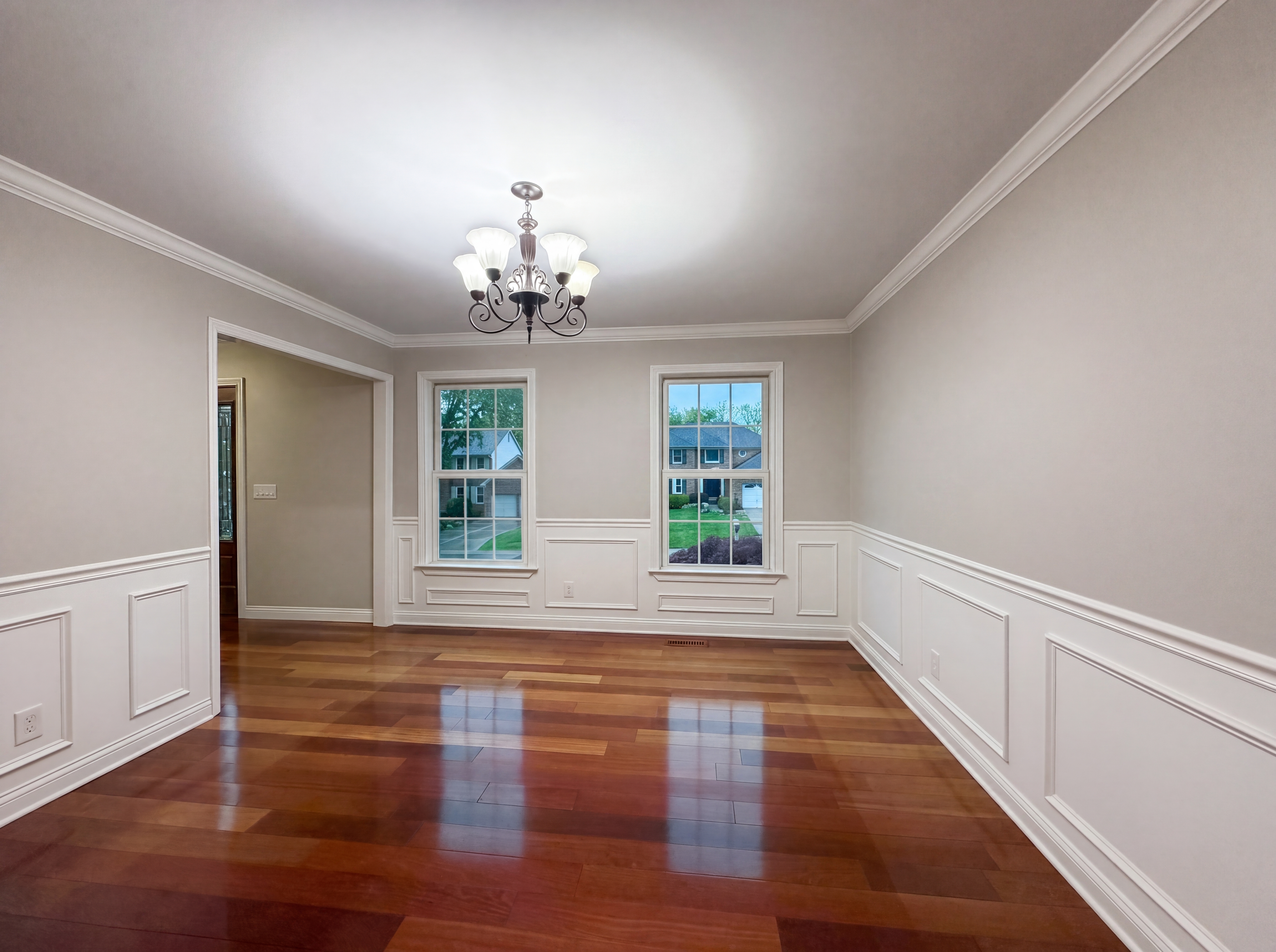 Photo 10 of 32 of 12173 Village Woods Dr, Cincinnati, OH