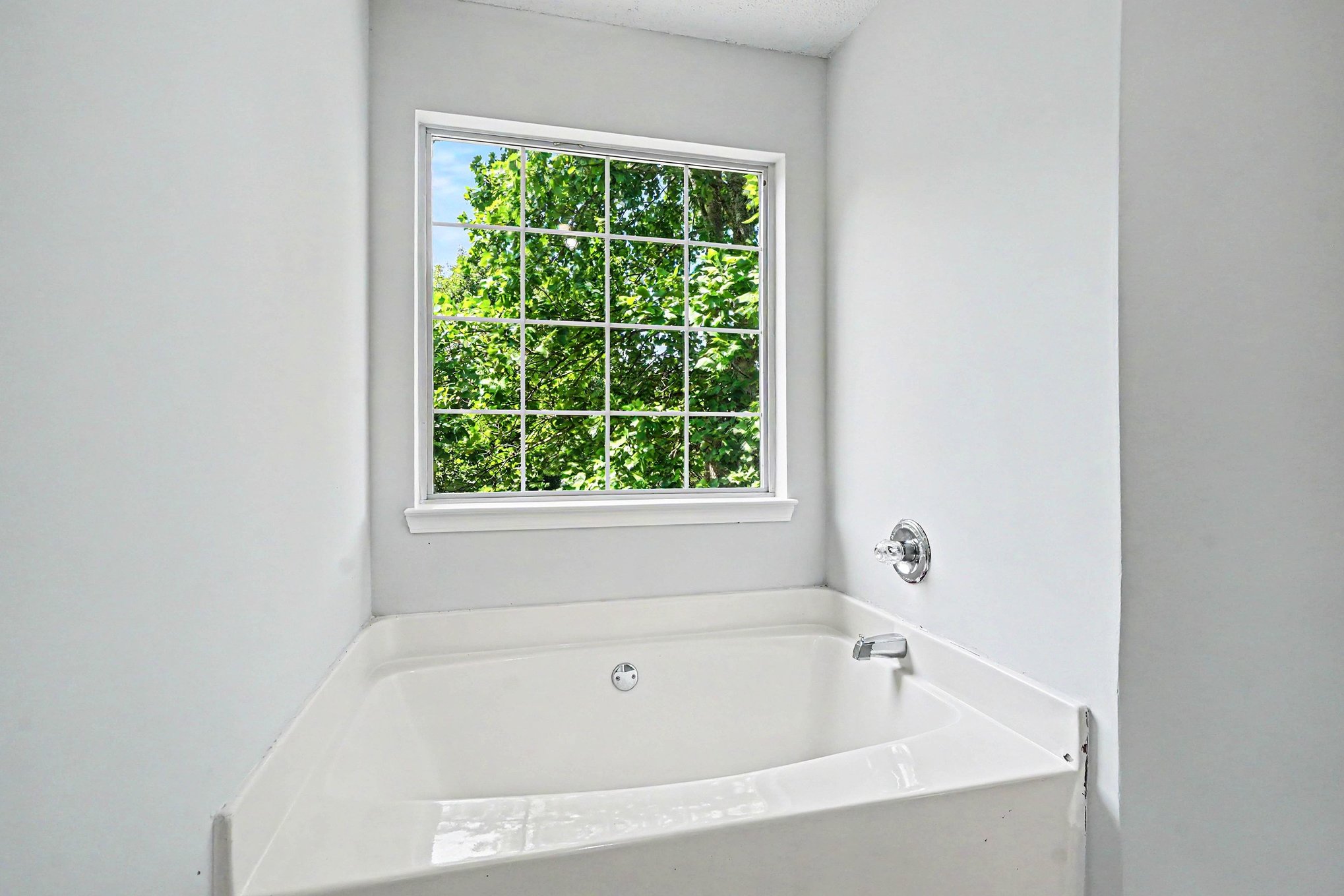 Photo 14 of 19 of 4967 McKinley Dr, Lula, GA