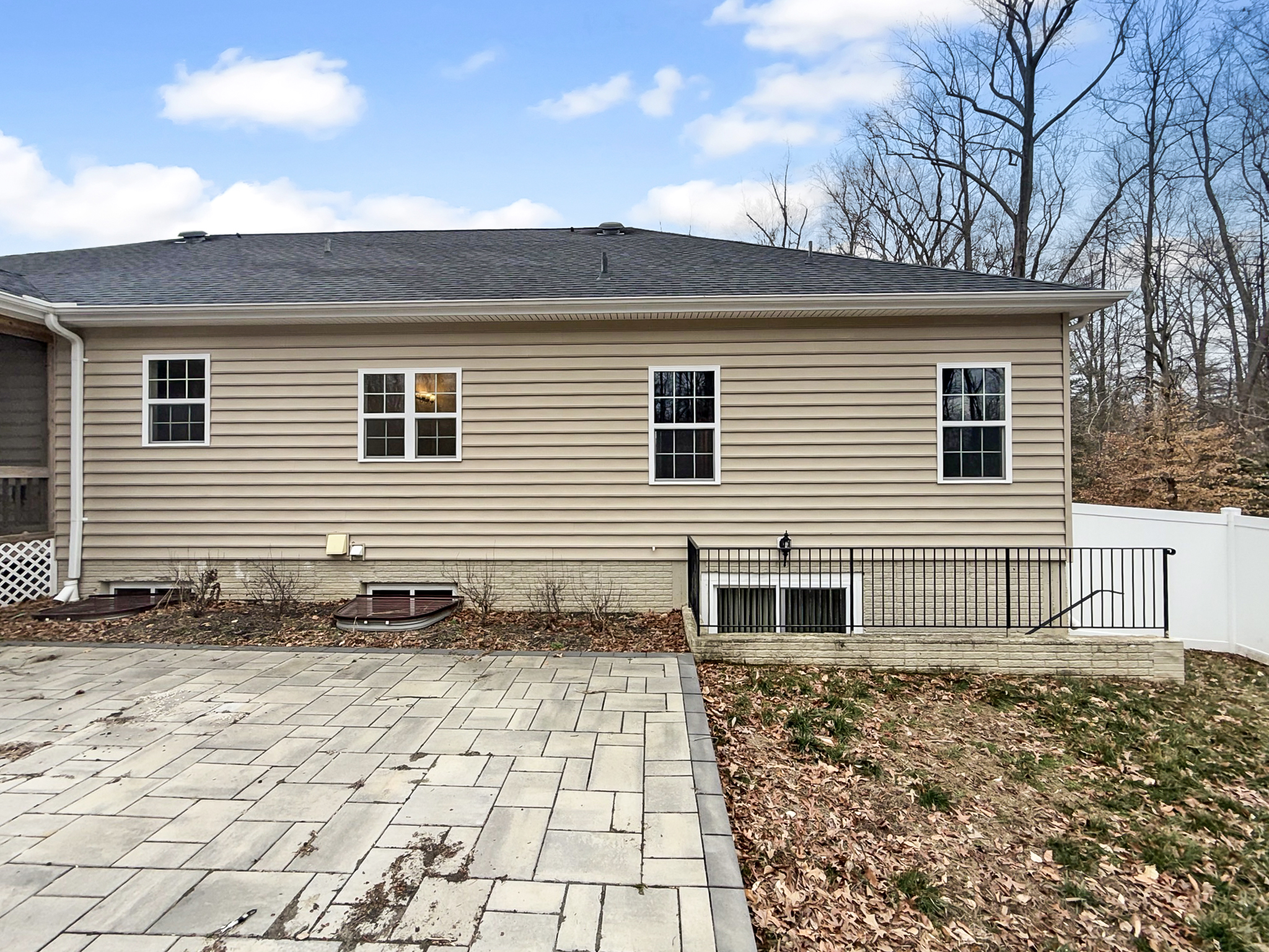 Photo 5 of 16 of 2829 Deer Creek Ct, Indian Head, MD