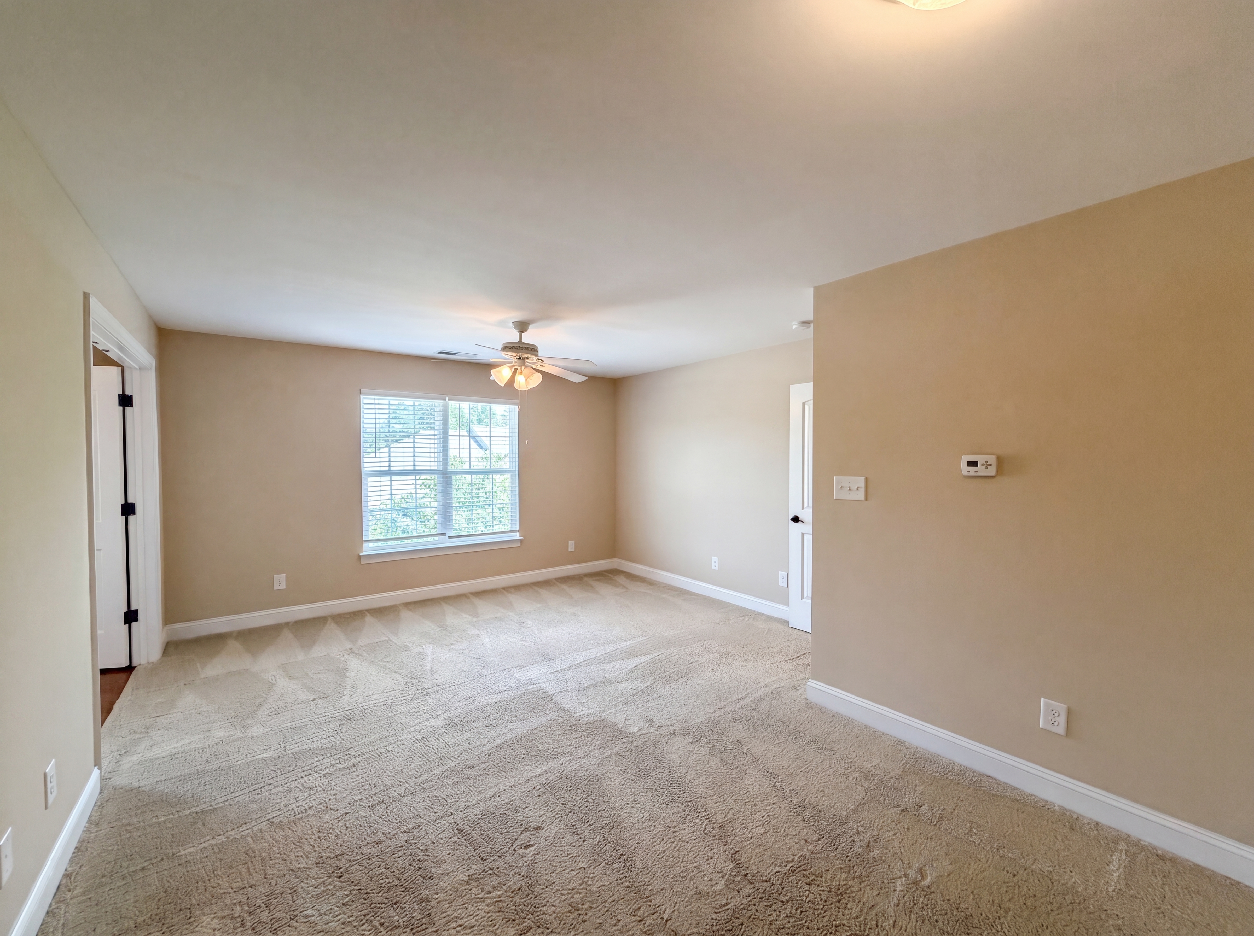 Photo 12 of 18 of 1102 Lake Michael Way, Mebane, NC