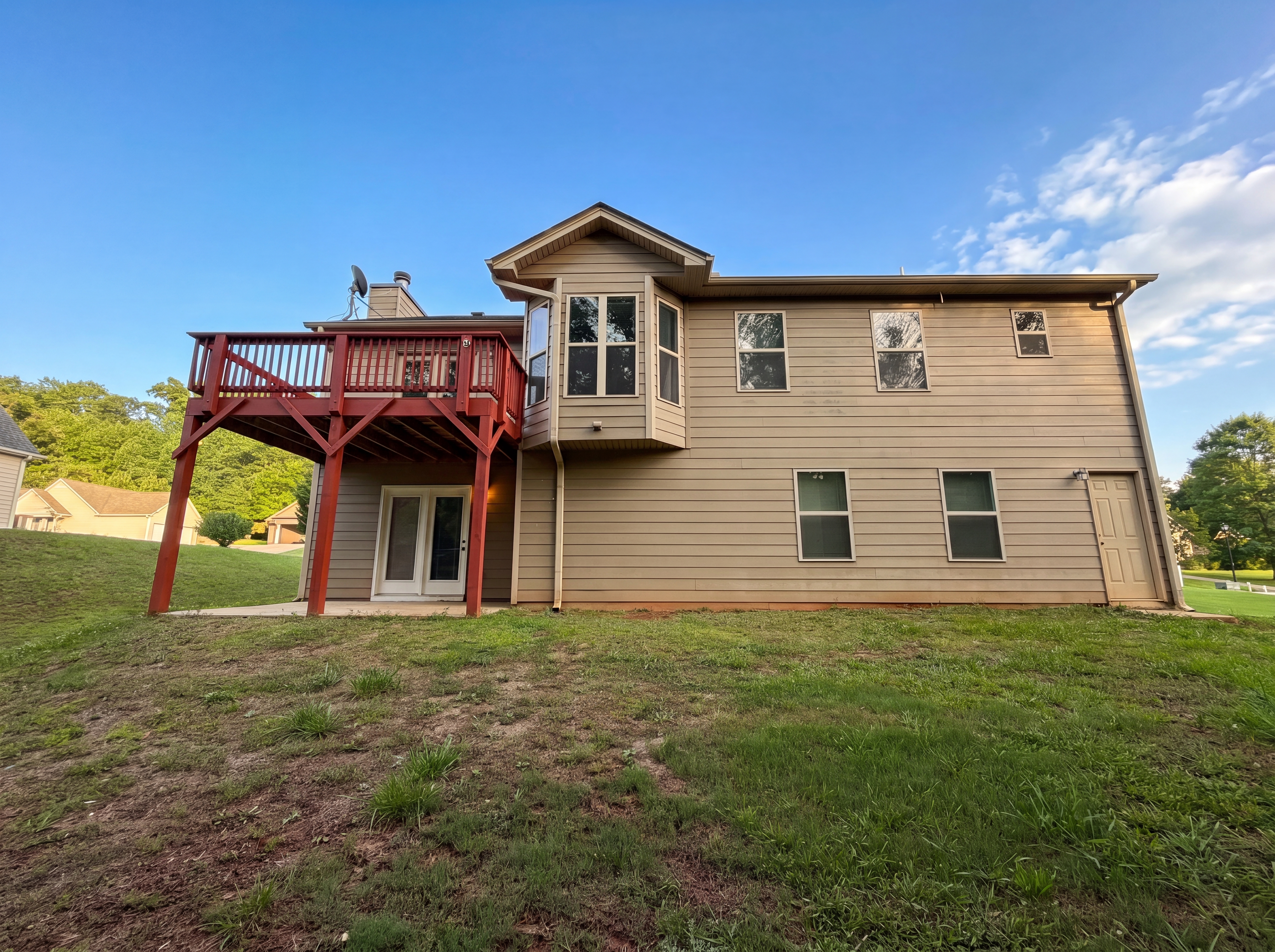 Photo 5 of 42 of 410 Redtail Rd, Jefferson, GA