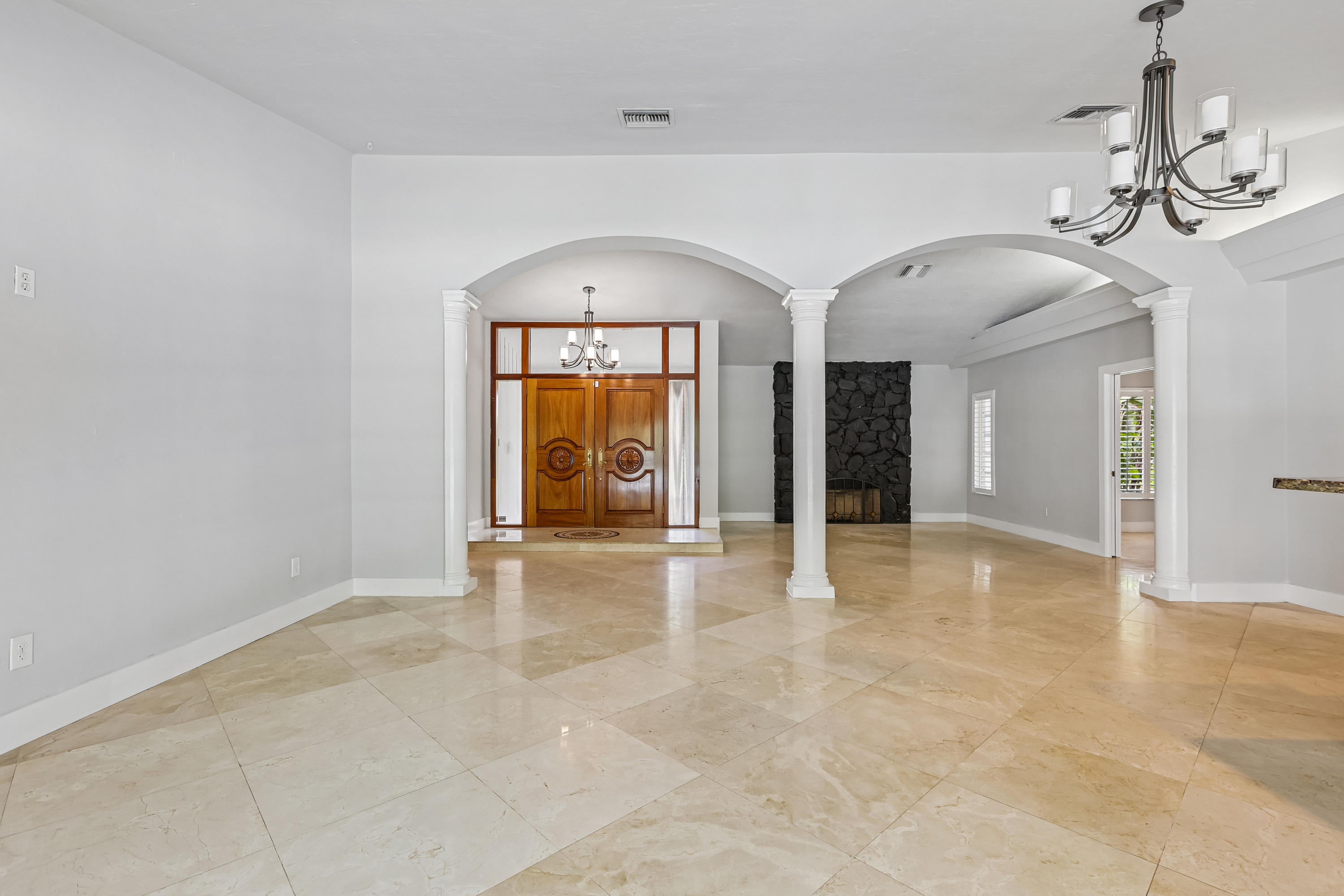 Photo 25 of 75 of 7745 SW 183rd Ter, Palmetto Bay, FL