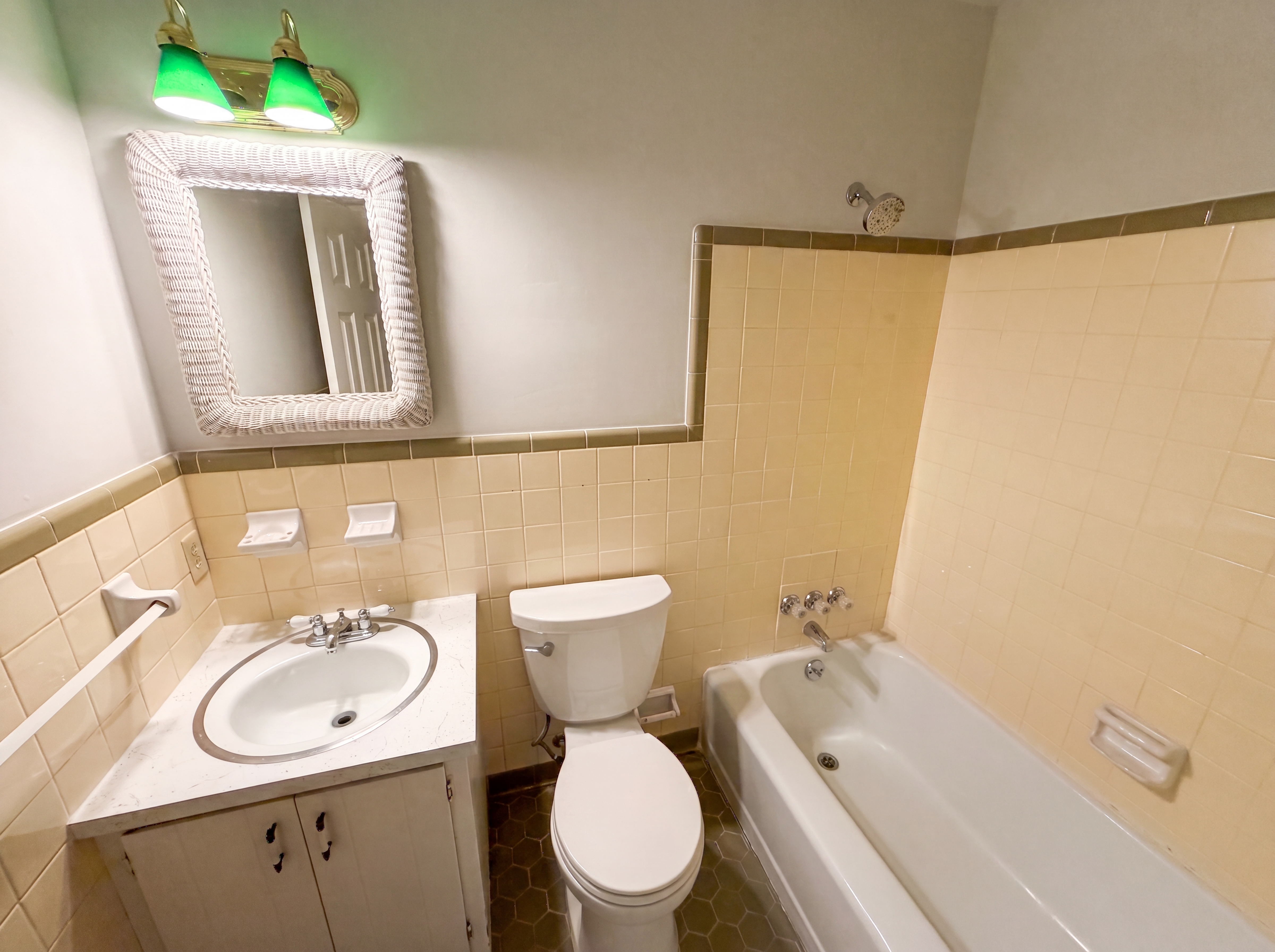 Photo 8 of 22 of 1271 Seven Springs Cir, Marietta, GA