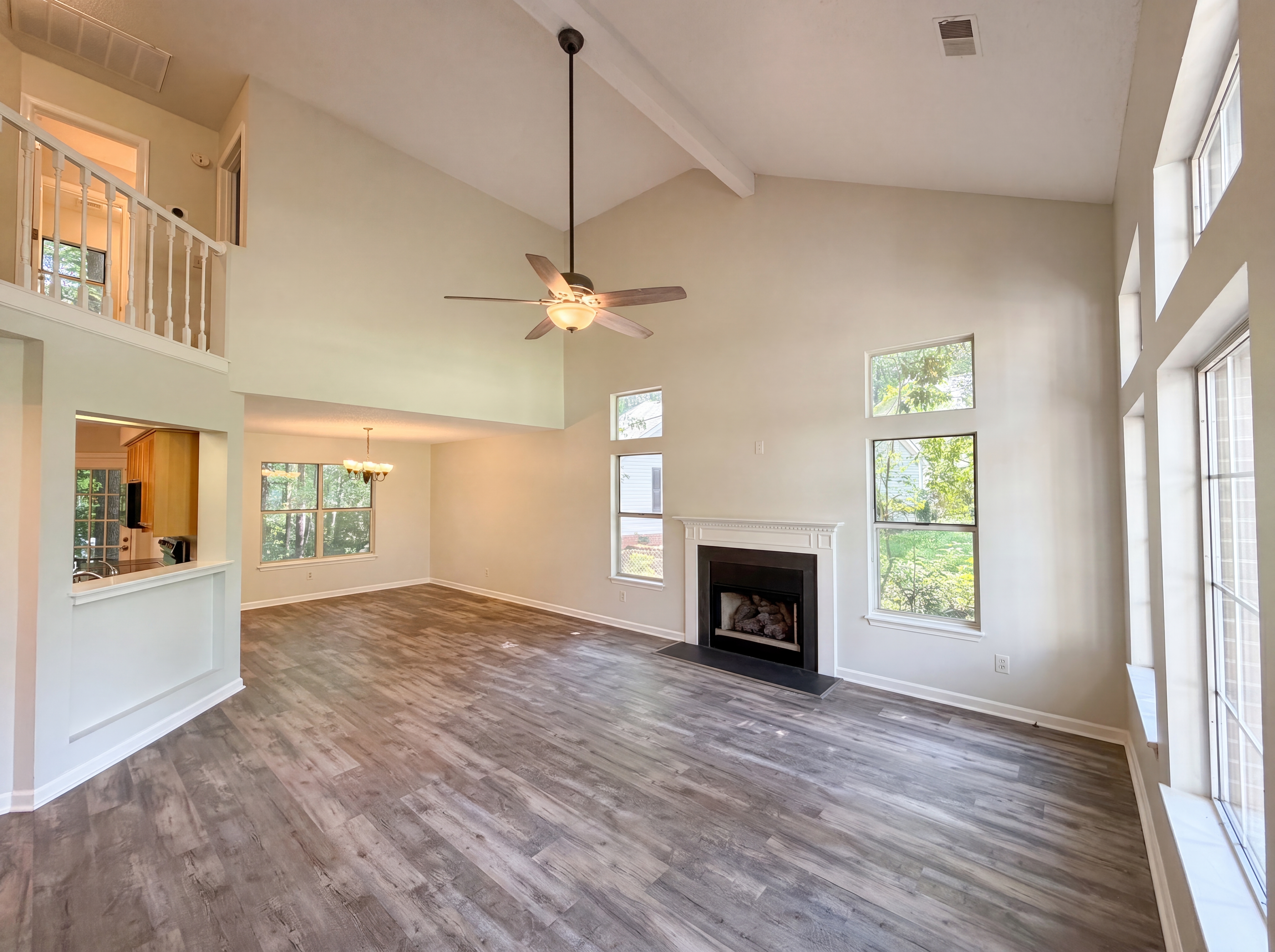 Photo 3 of 27 of 39 Saint Albans Rd, Irmo, SC