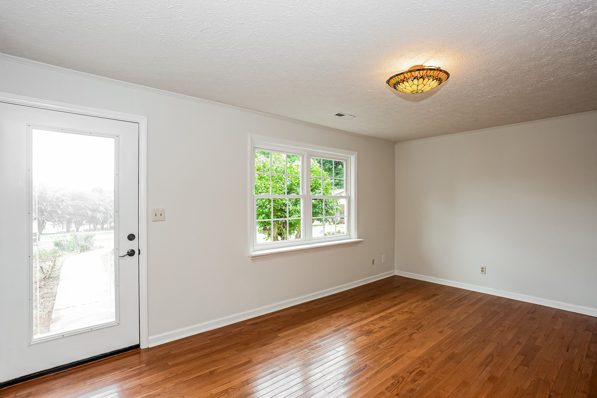 Photo 6 of 21 of 4610 Pruett Dr, Morganton, NC