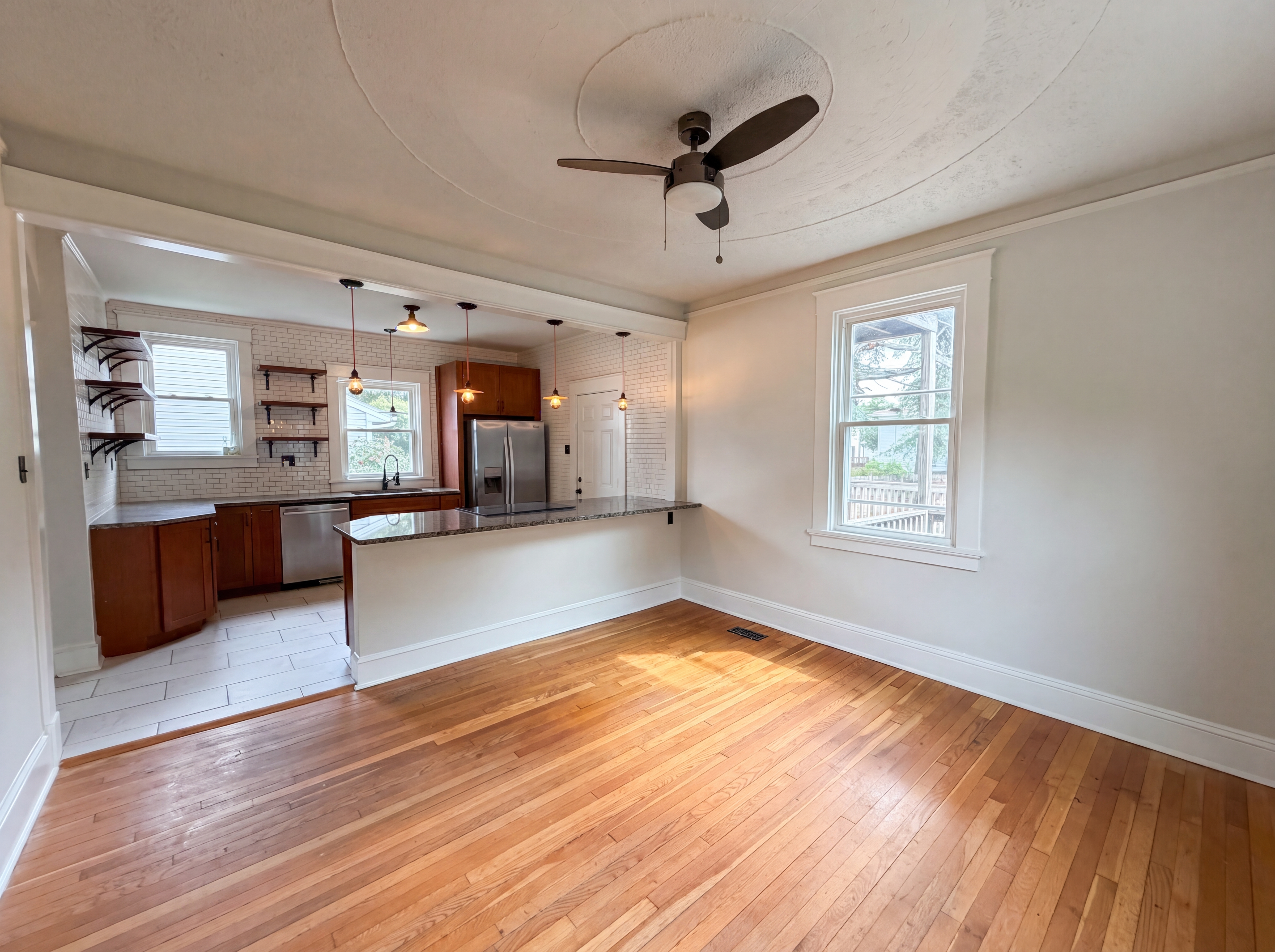Photo 8 of 21 of 3311 Garland Ave, Richmond, VA