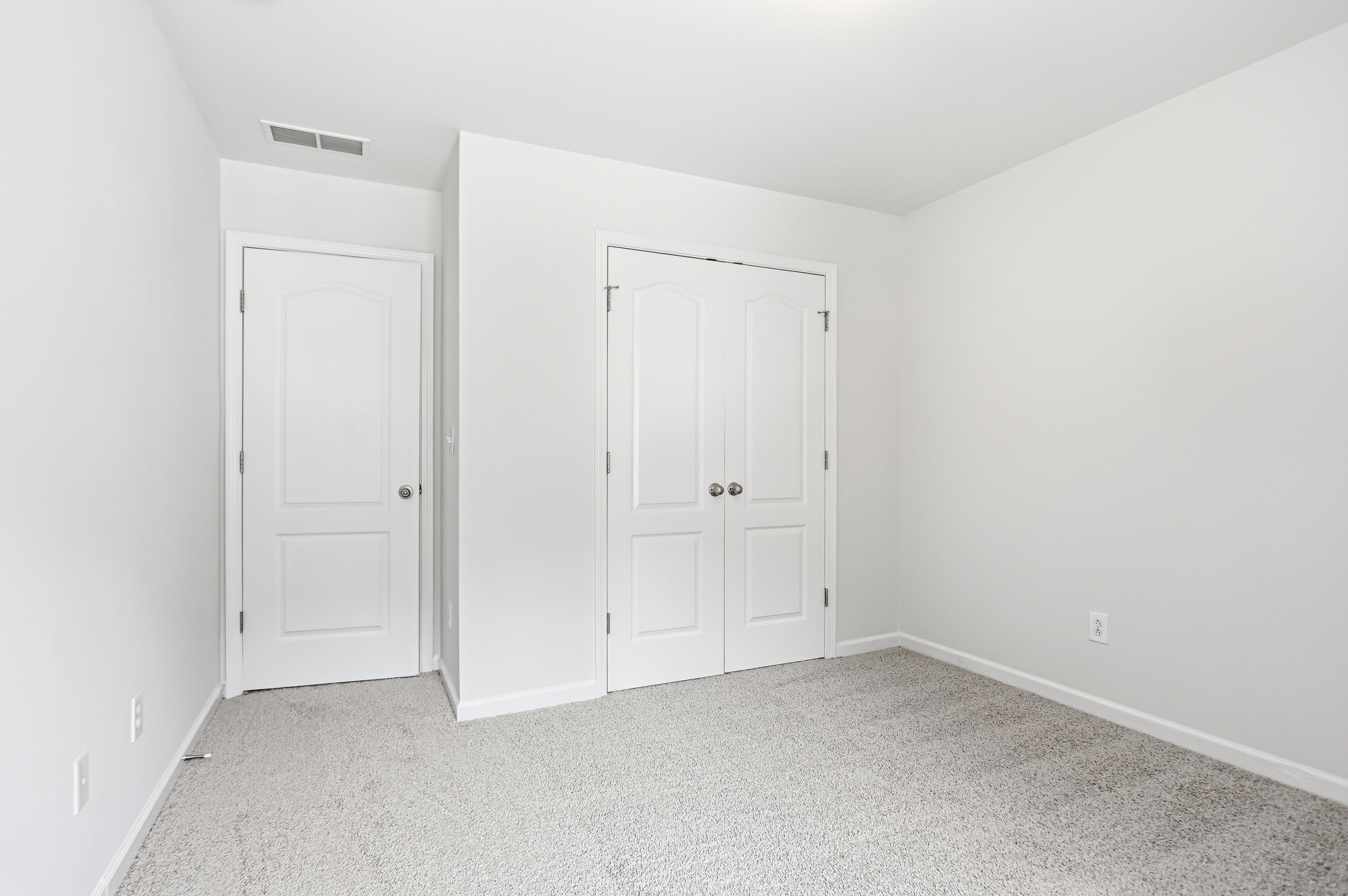 Photo 17 of 35 of 224 Brookhaven Ct, Acworth, GA