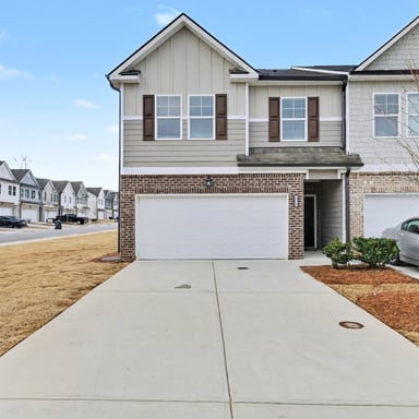 Property photo 1 of 4574 Bishops Ln
