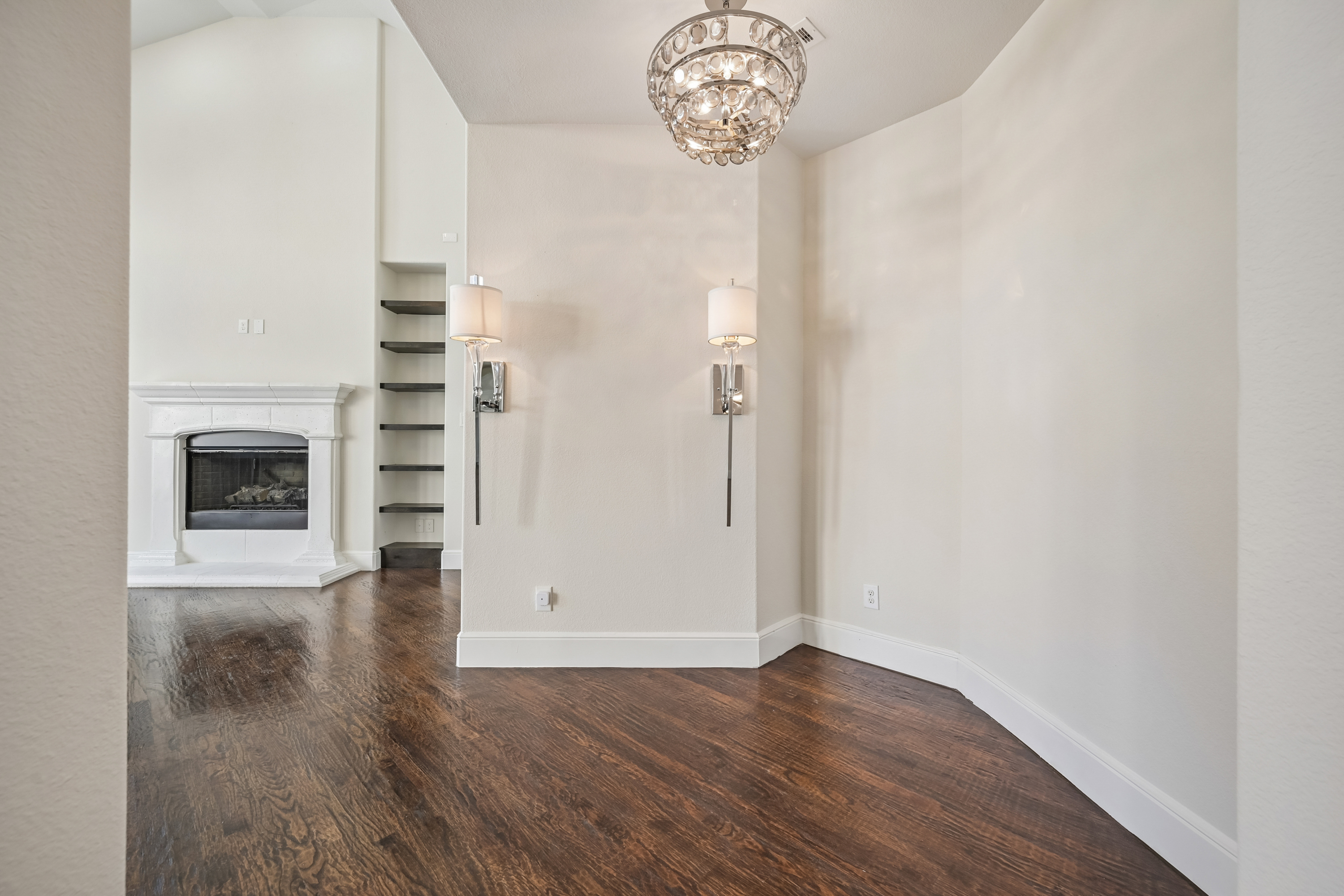 Photo 7 of 36 of 2156 Alcove Dr, Frisco, TX