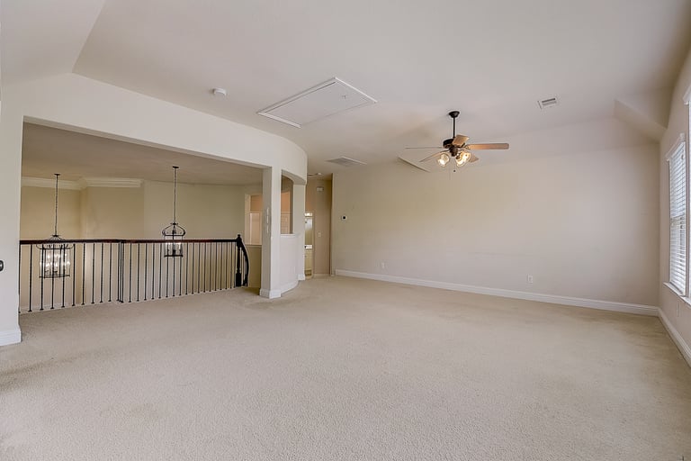 Photo 22 of 42 - 8305 Foothill Dr, Plano, TX 75024
