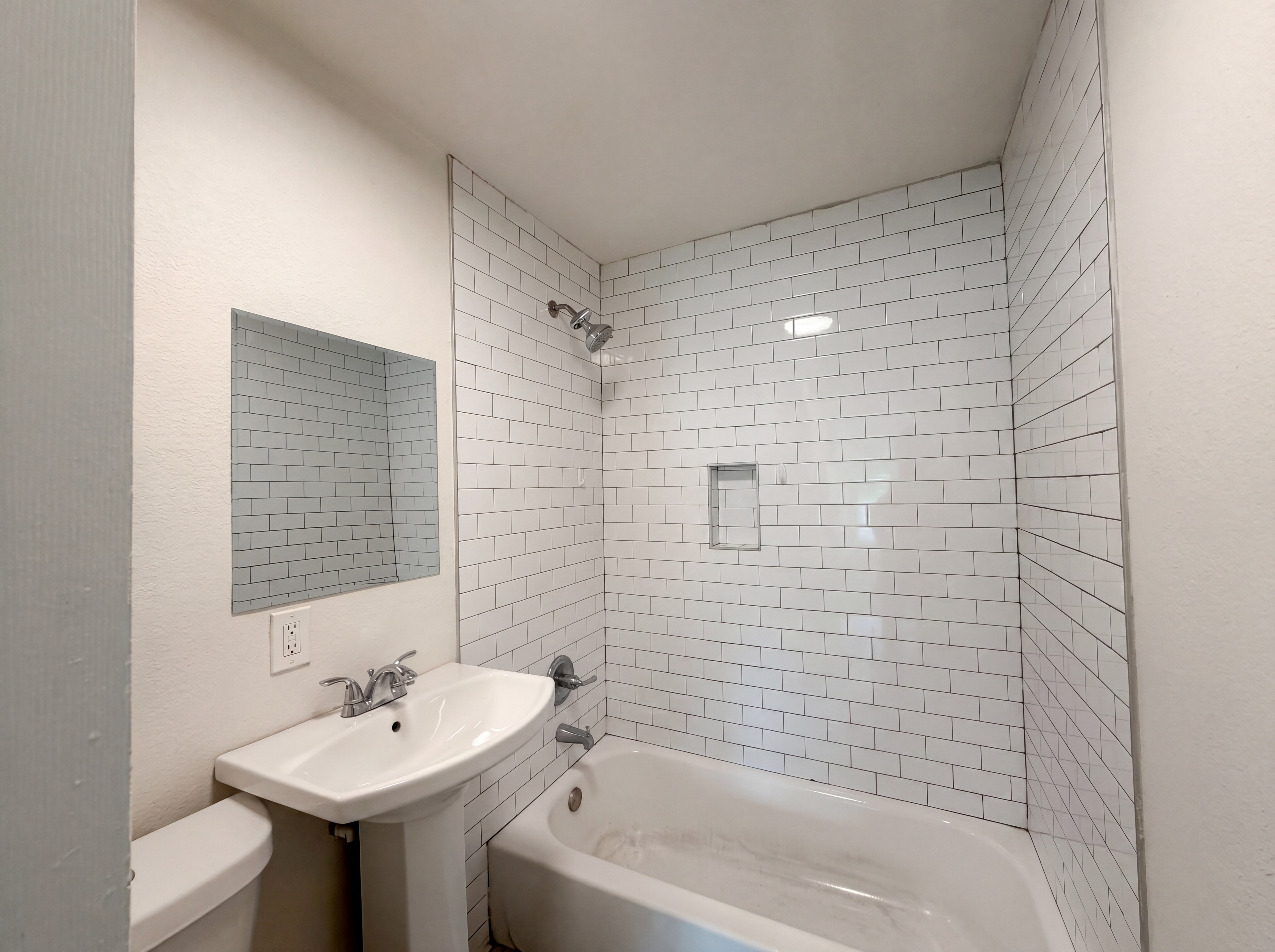 Photo 16 of 19 of 5935 Southseas St, Houston, TX