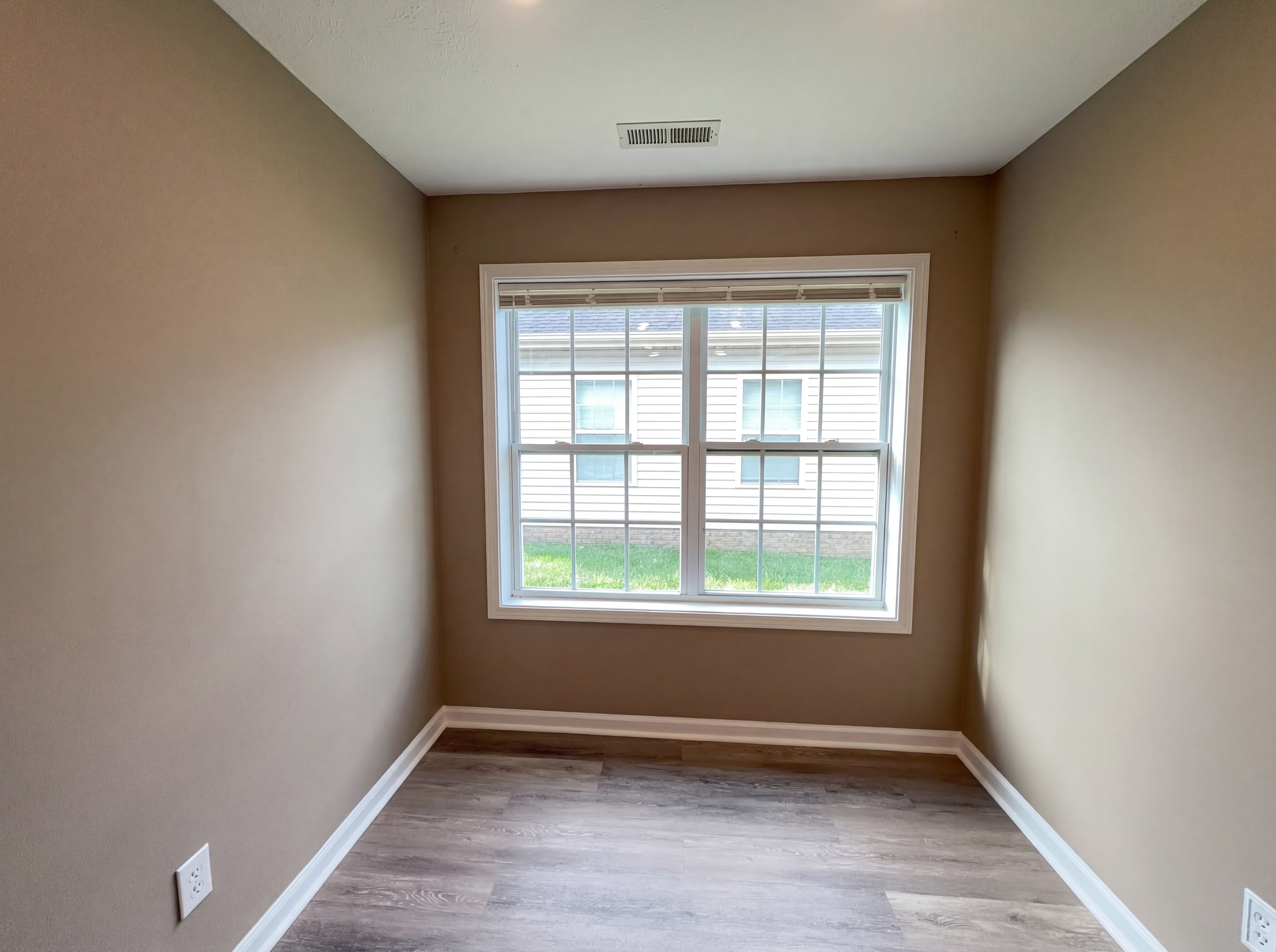 Photo 13 of 17 of 511 Bridle Way, Hopkinsville, KY