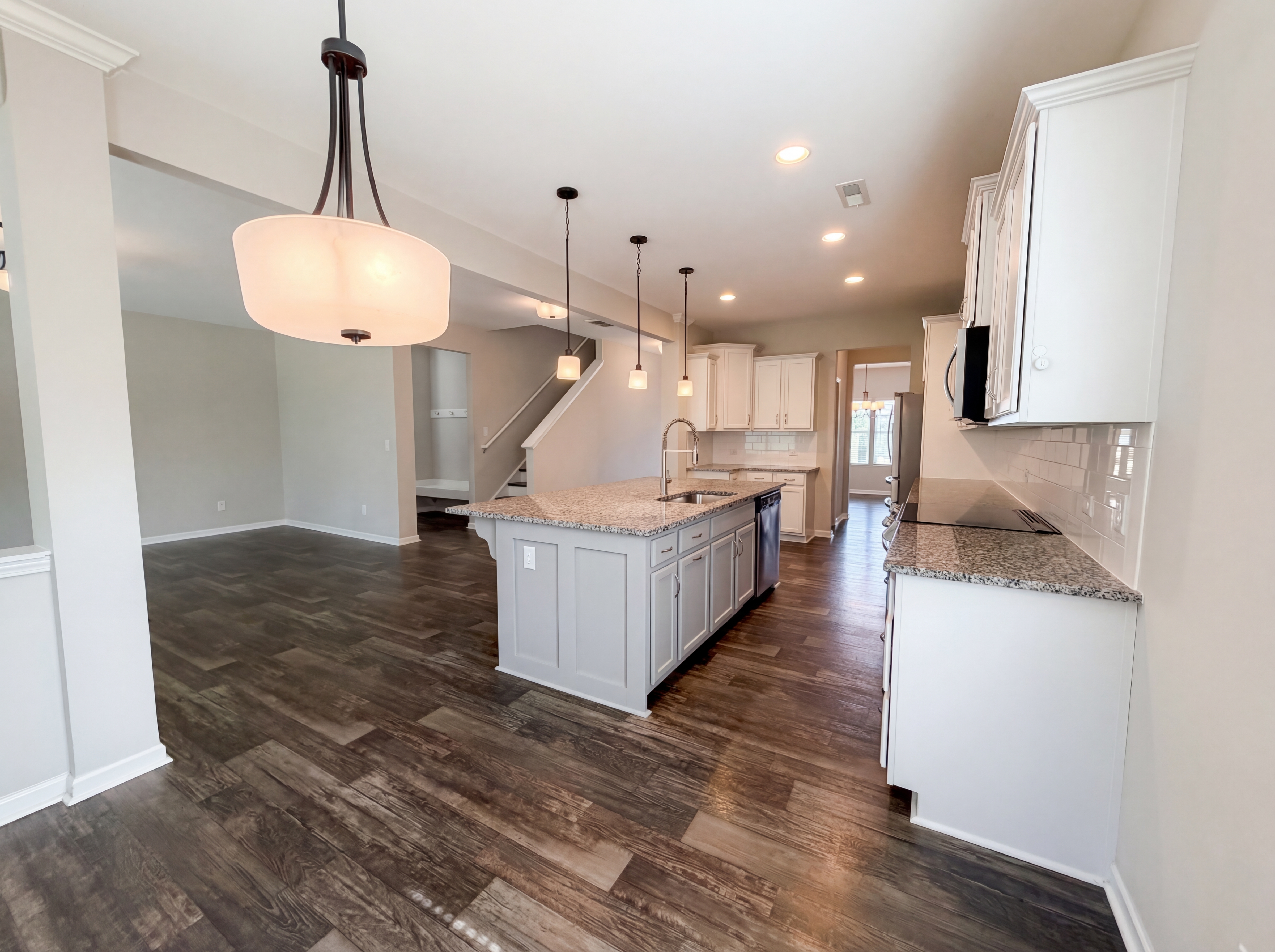 Photo 9 of 23 of 2825 Kinloch Ct, Clover, SC