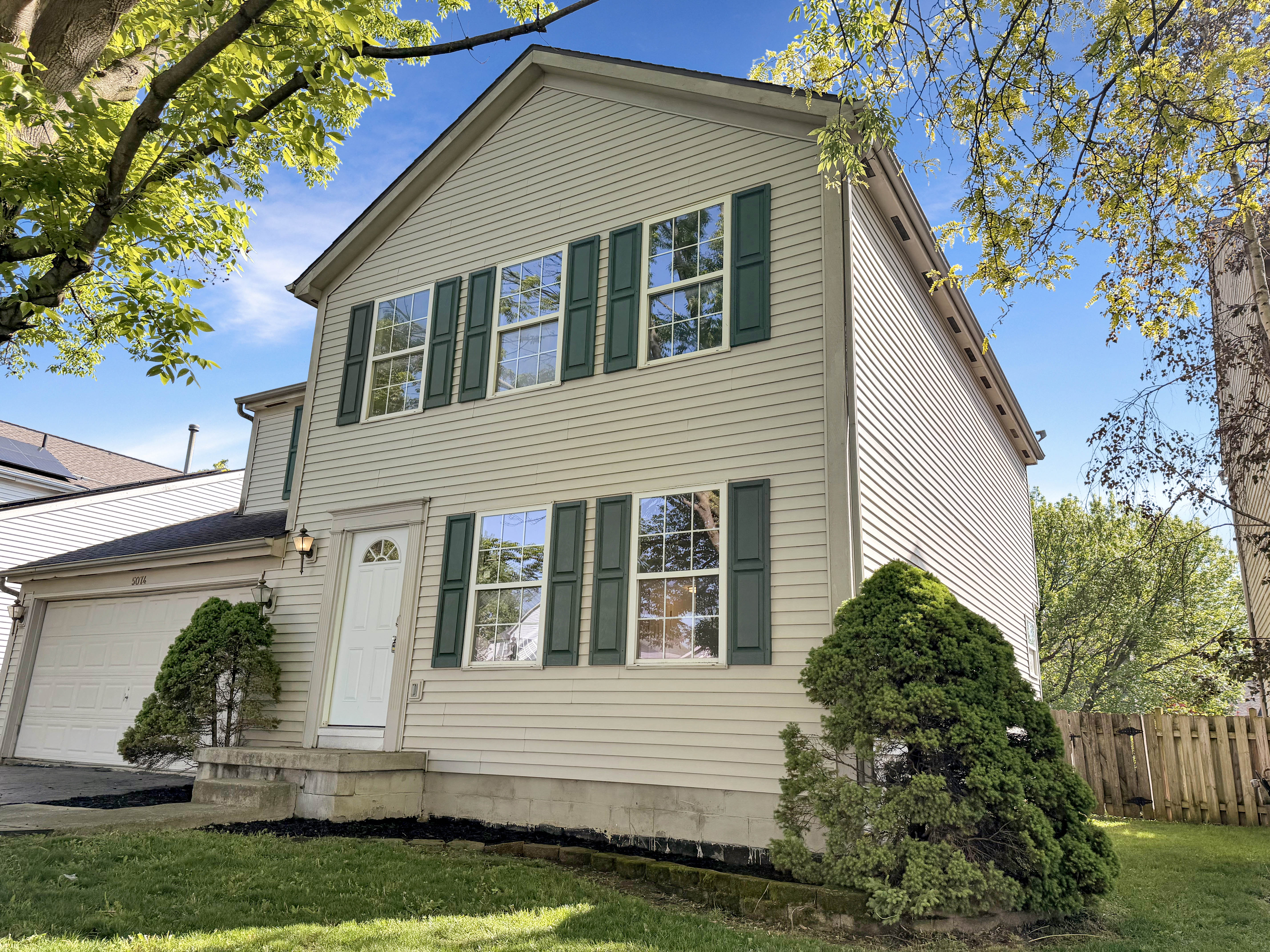 Photo 26 of 30 of 5074 Langcroft Dr, Hilliard, OH