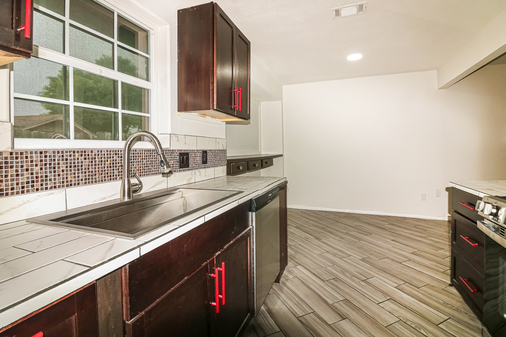 Photo 6 of 20 of 9579 Quetzal St, Corpus Christi, TX