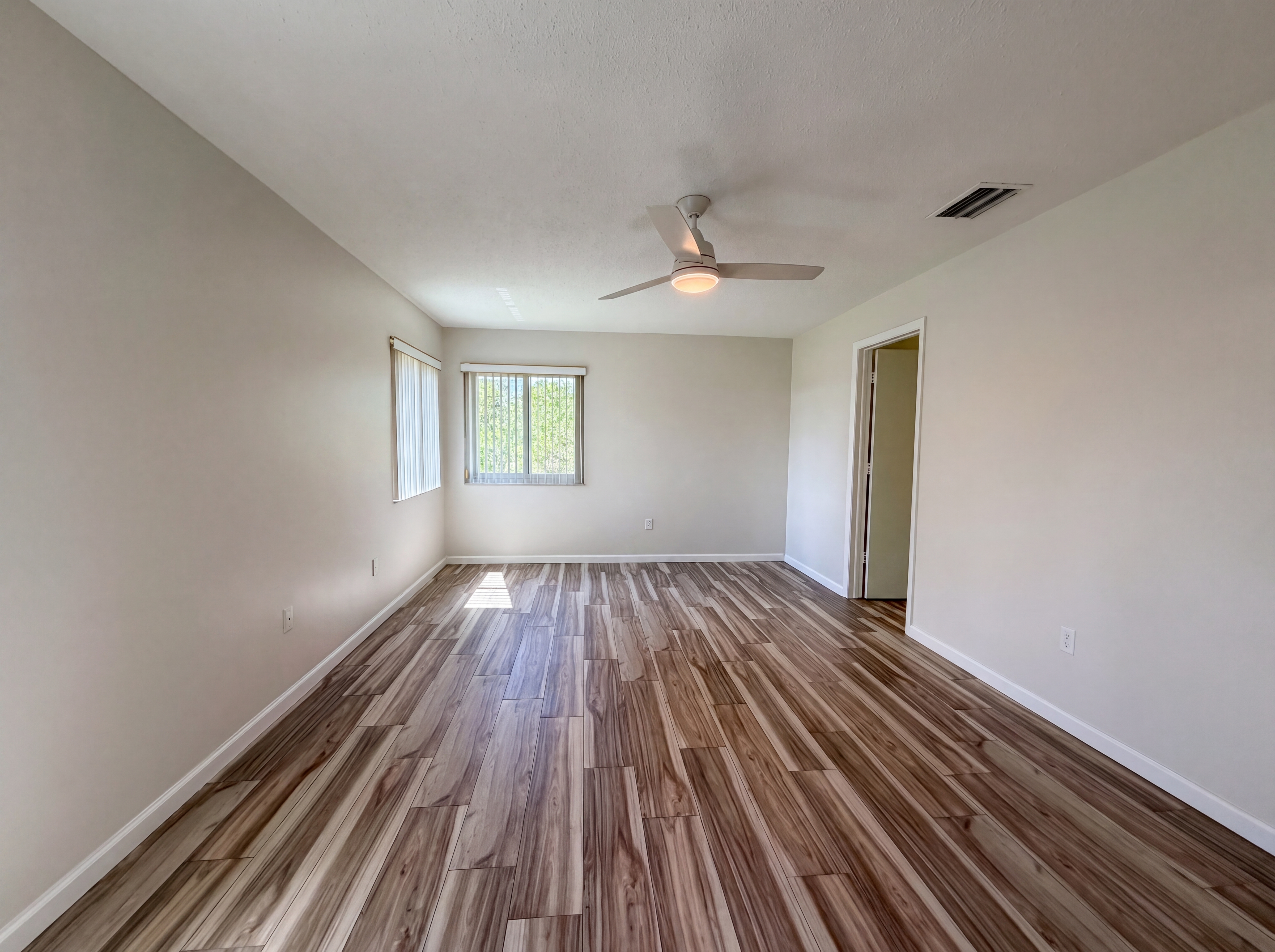 Photo 12 of 26 of 3260 Pinetree St, Port Charlotte, FL
