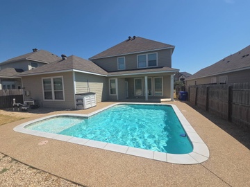 Photo 33 of 39 of 3001 Gilchrist Dr, Lorena, TX