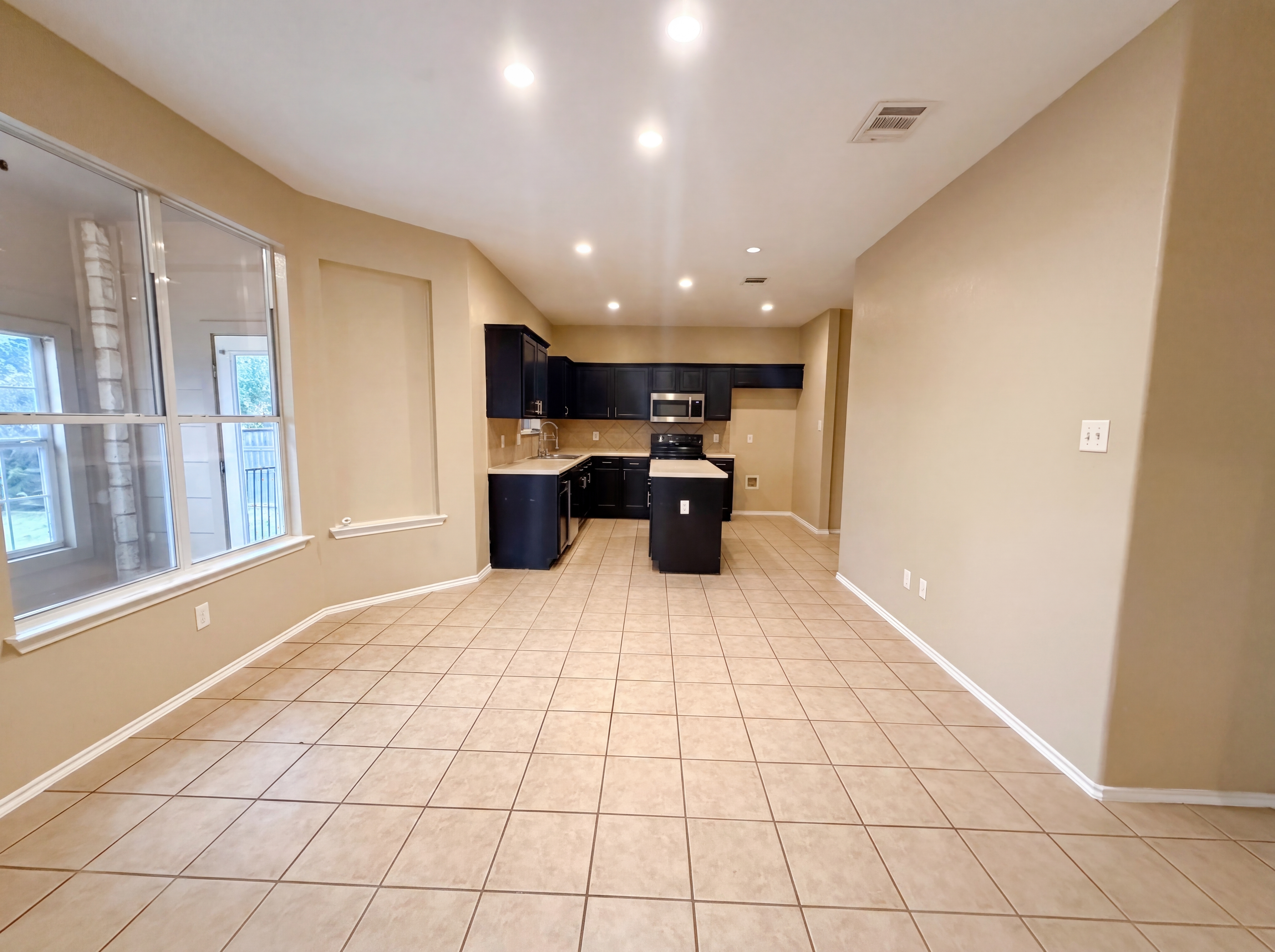 Photo 19 of 21 of 5103 Sydney Harbour Ct, Killeen, TX