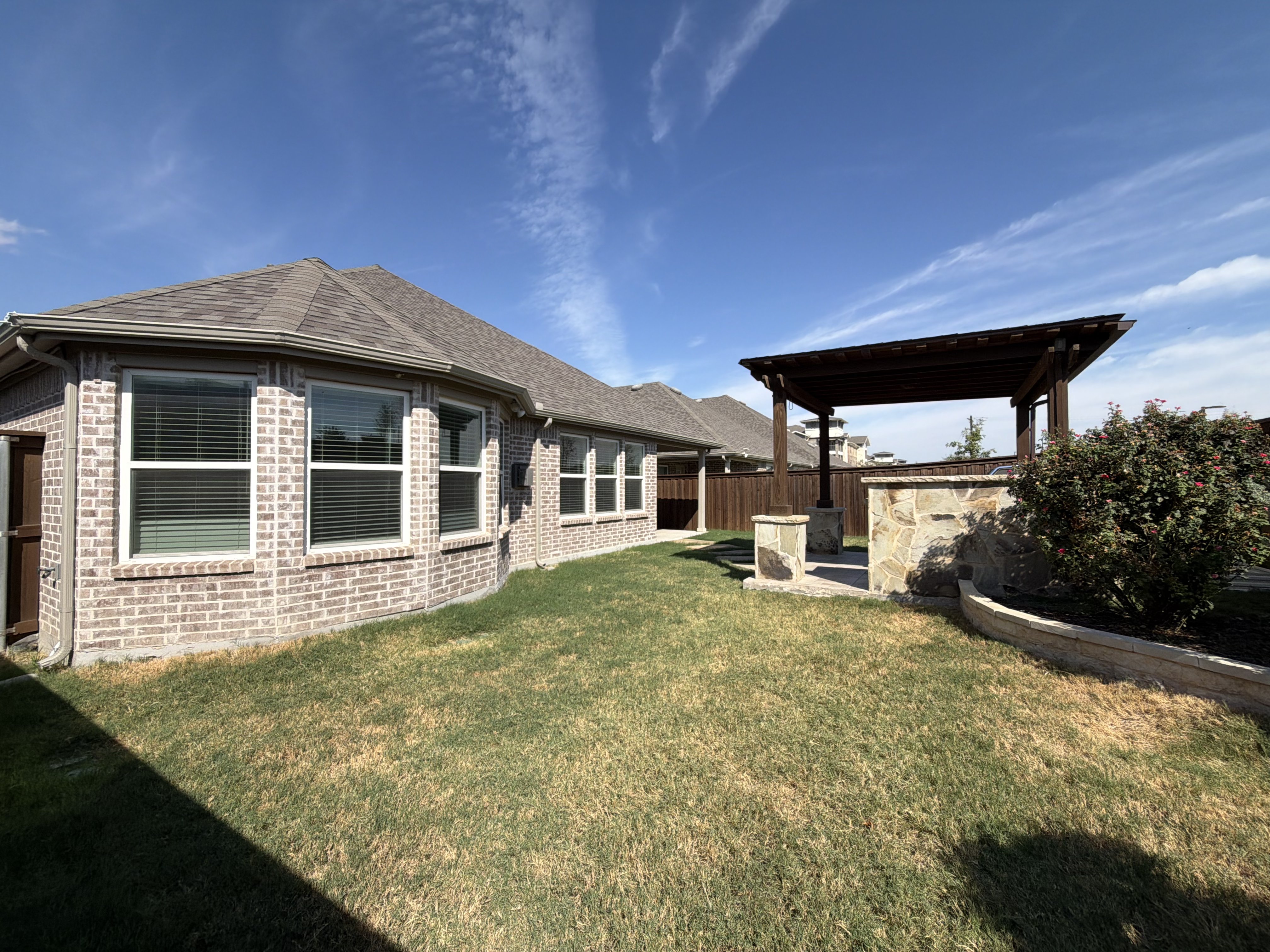 Photo 5 of 13 of 3412 Lillian Ct, Celina, TX