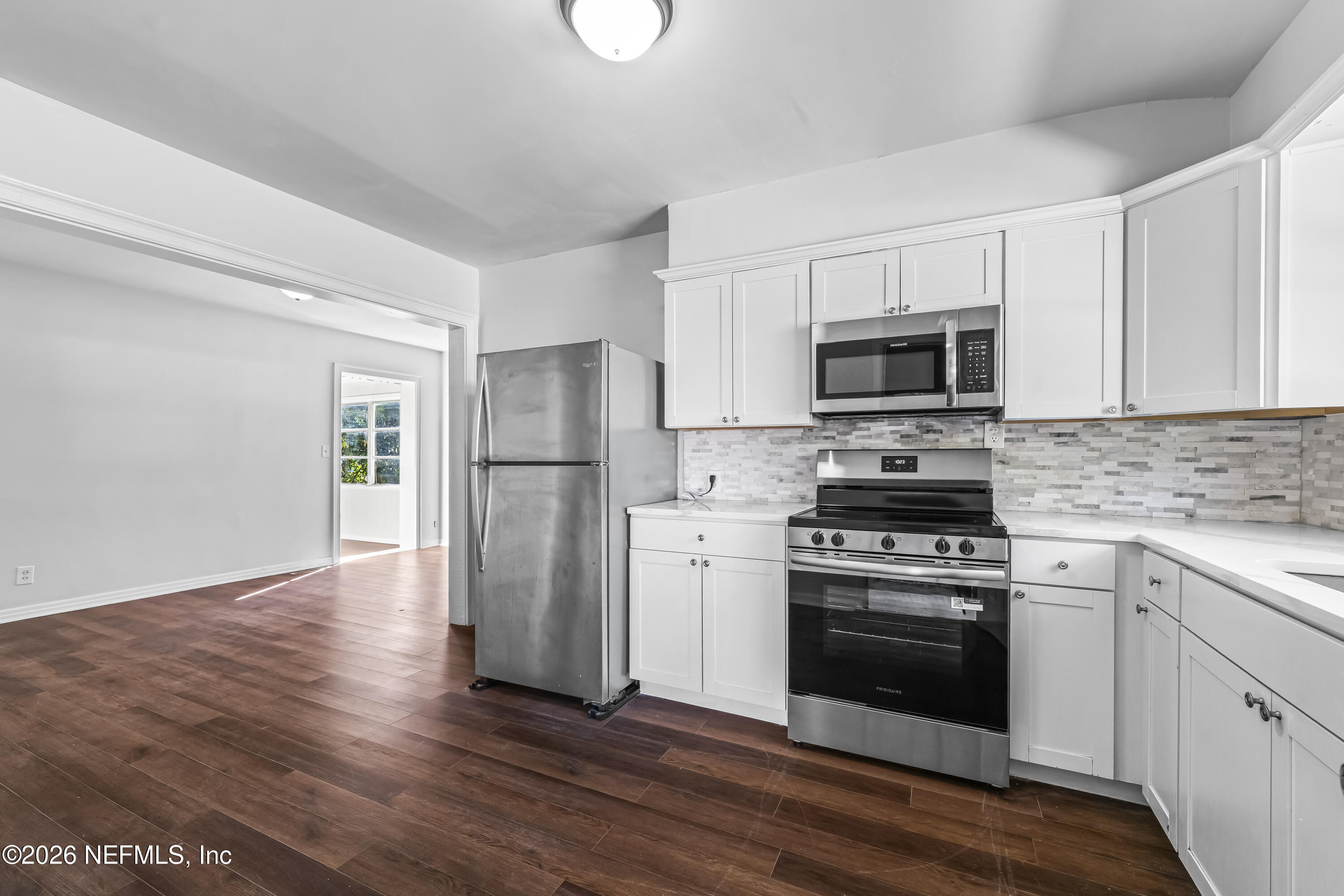 Photo 19 of 30 of 8308 Manavista St, Jacksonville, FL