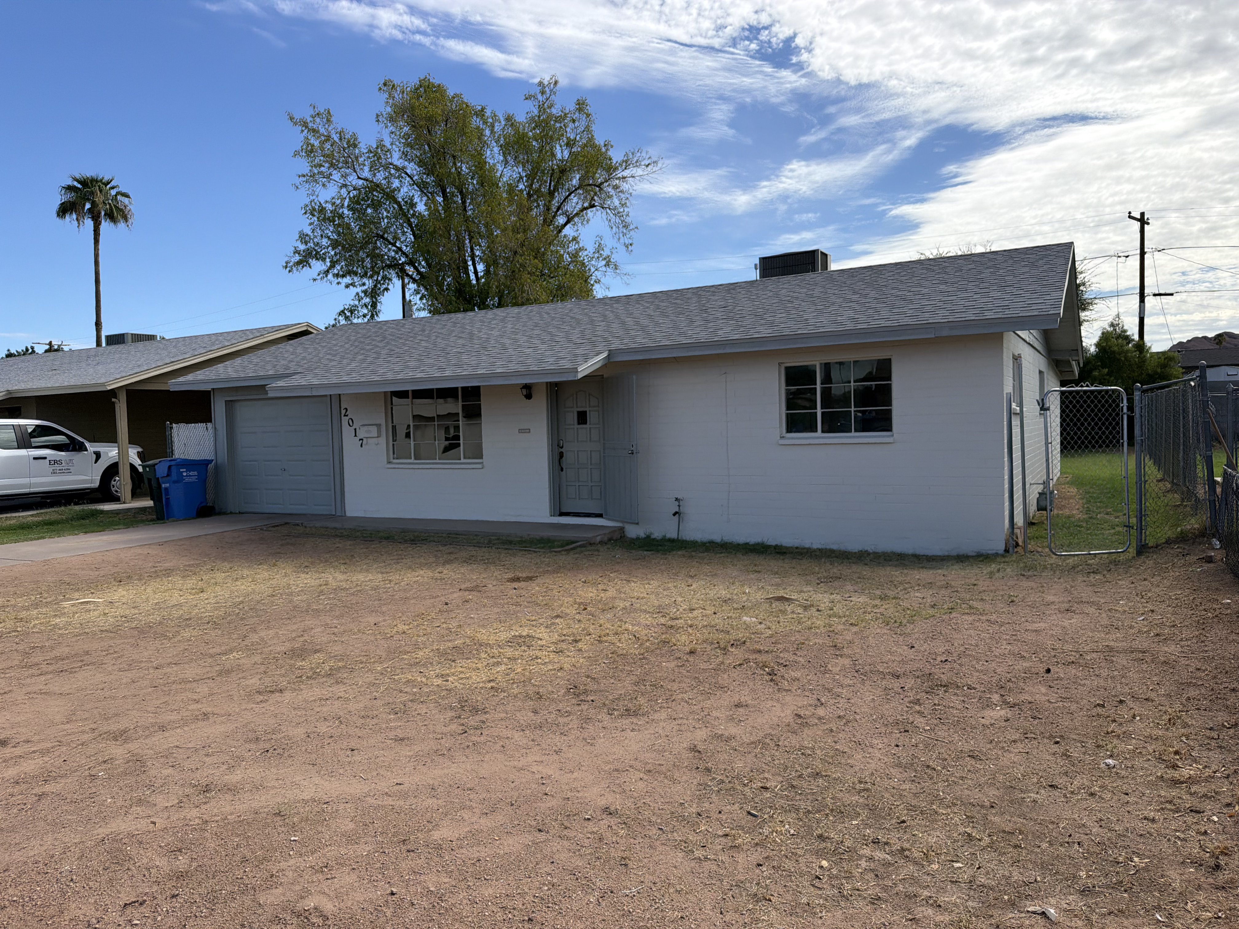 Photo 8 of 26 of 2017 N 47th St, Phoenix, AZ