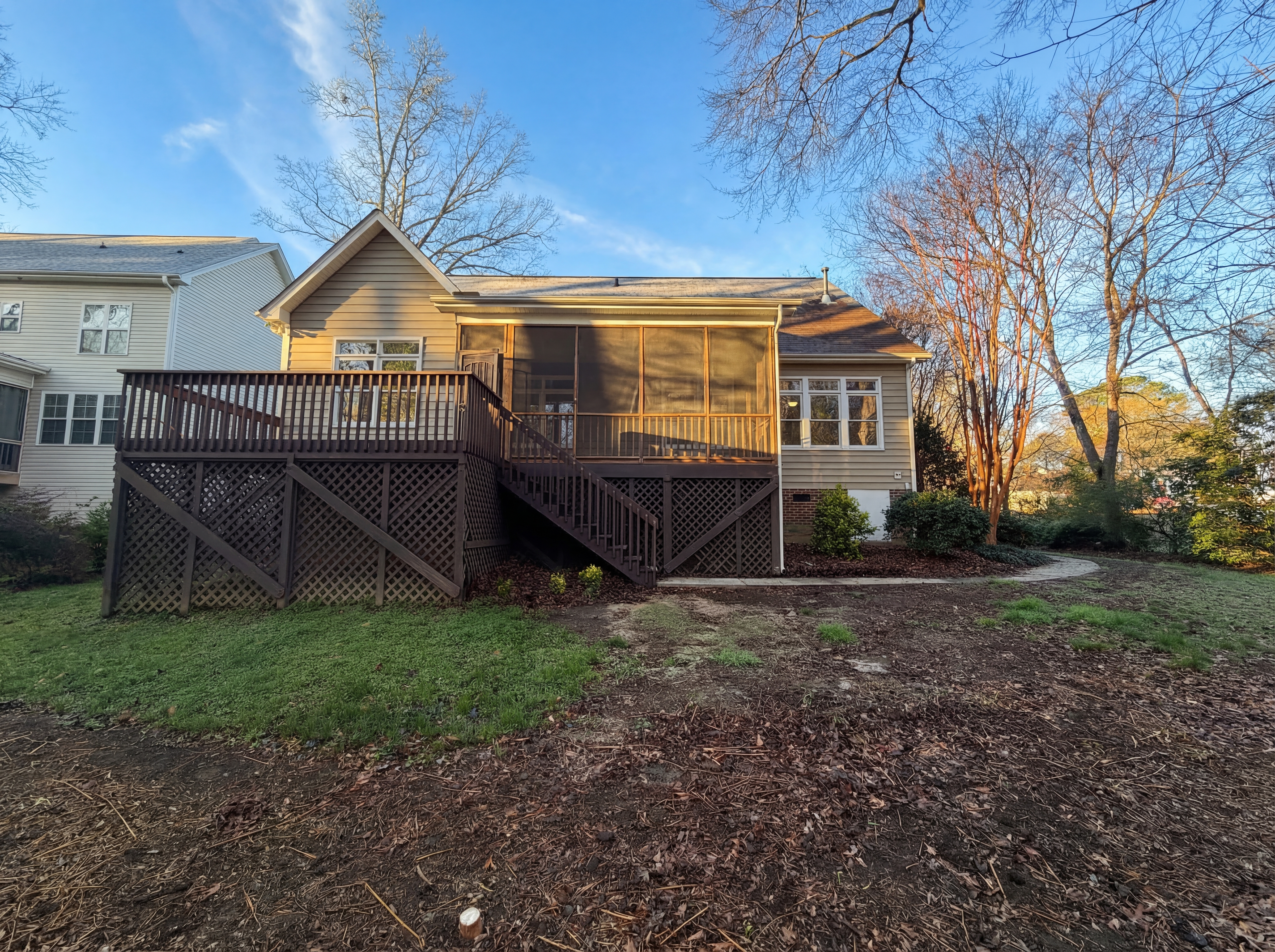 Photo 5 of 18 of 729 E Ivy Valley Dr, Fuquay Varina, NC