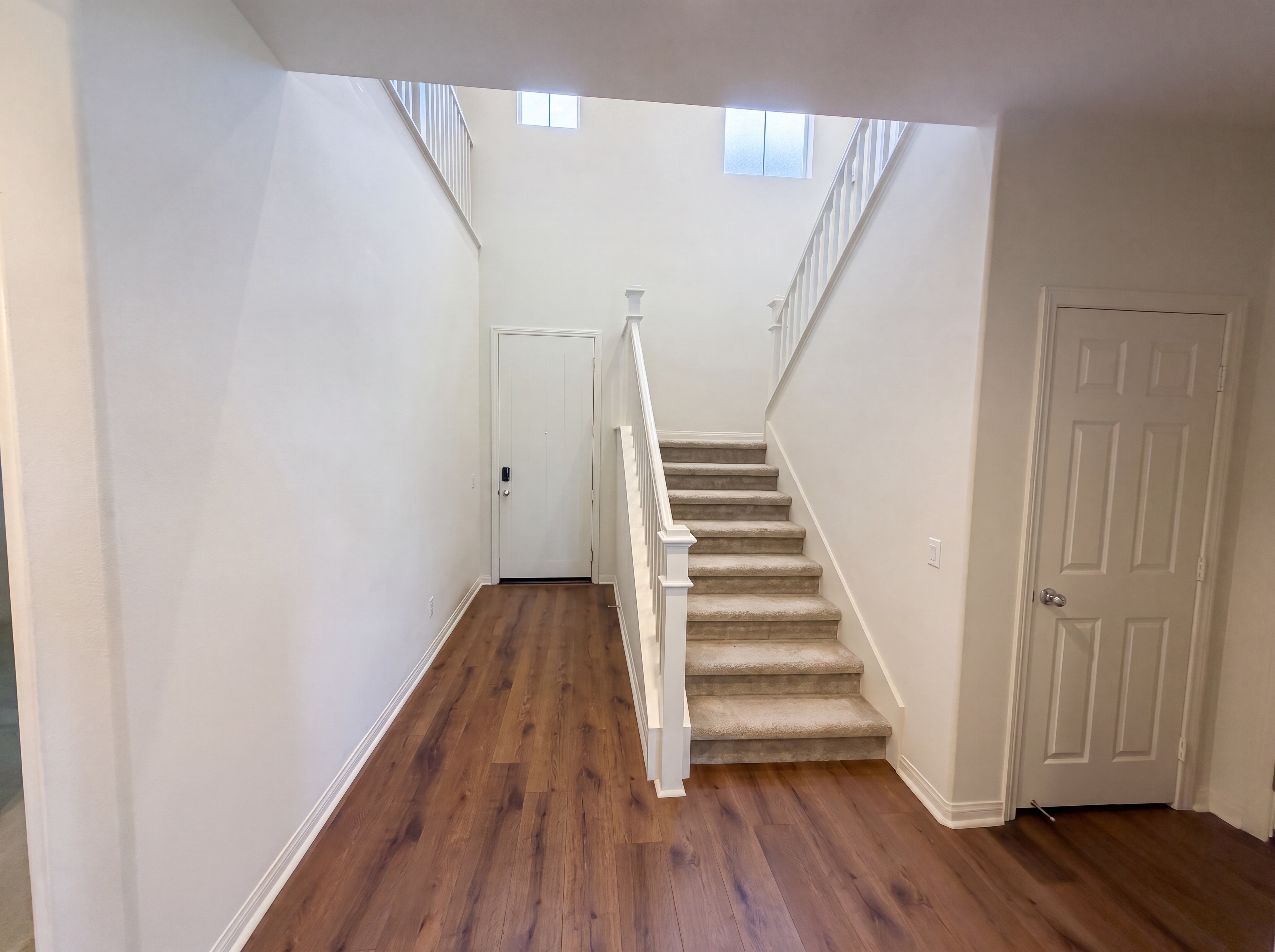 Photo 6 of 24 of 1182 Woodbury Ln, Mentone, CA
