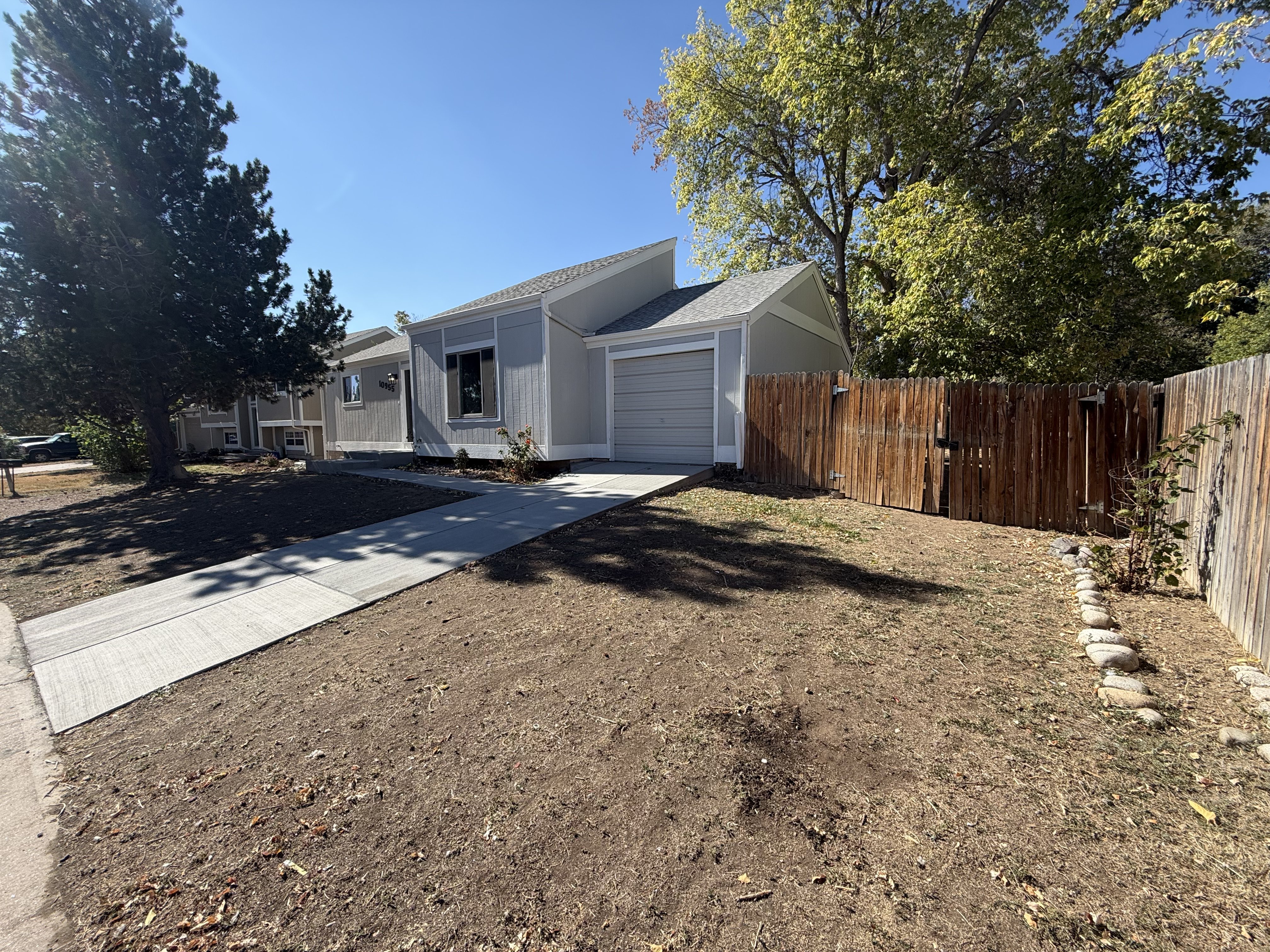 Photo 21 of 23 of 10955 Albion Dr, Thornton, CO