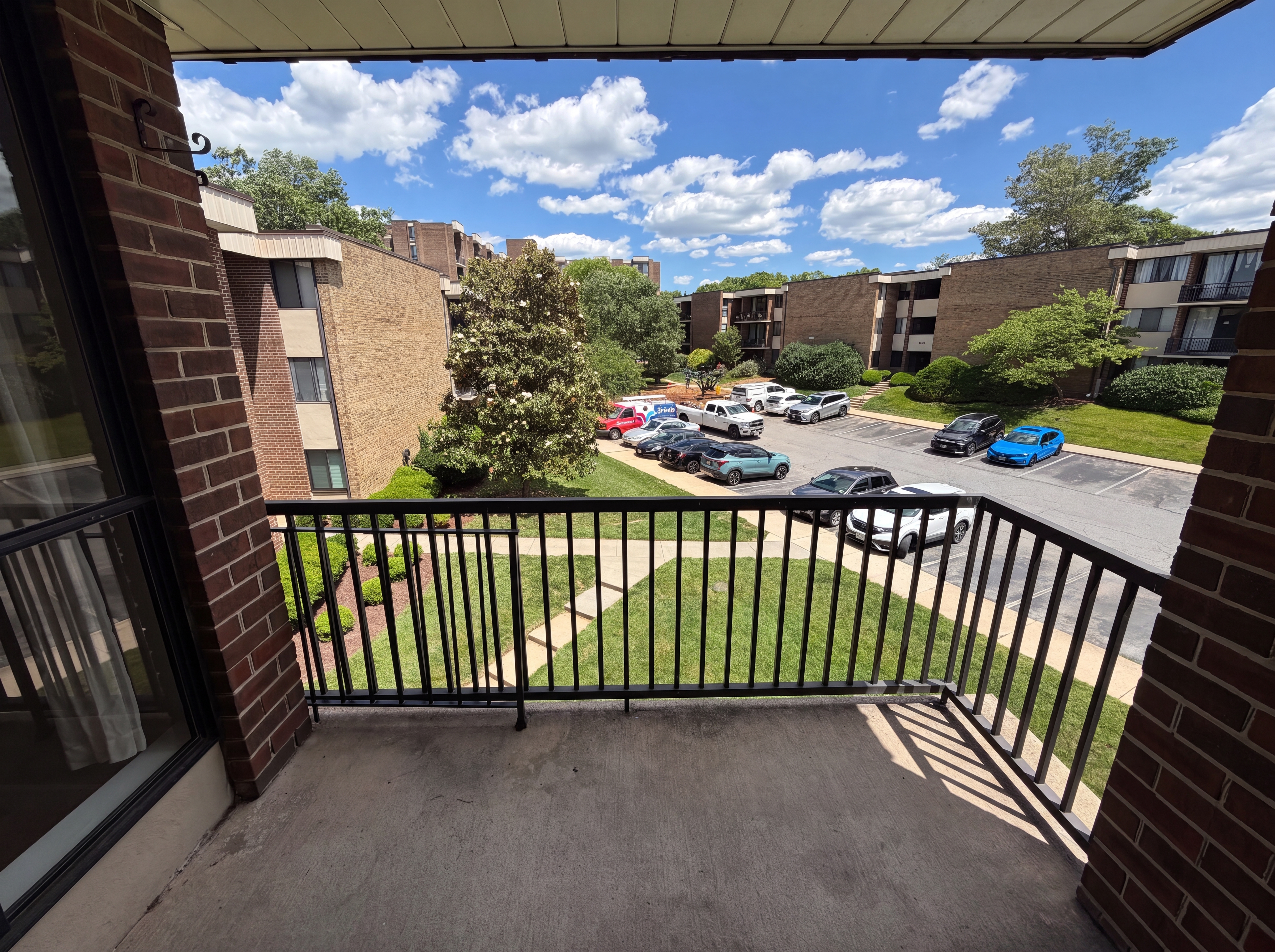 Photo 5 of 16 of 9907 Blundon Dr, Silver Spring, MD