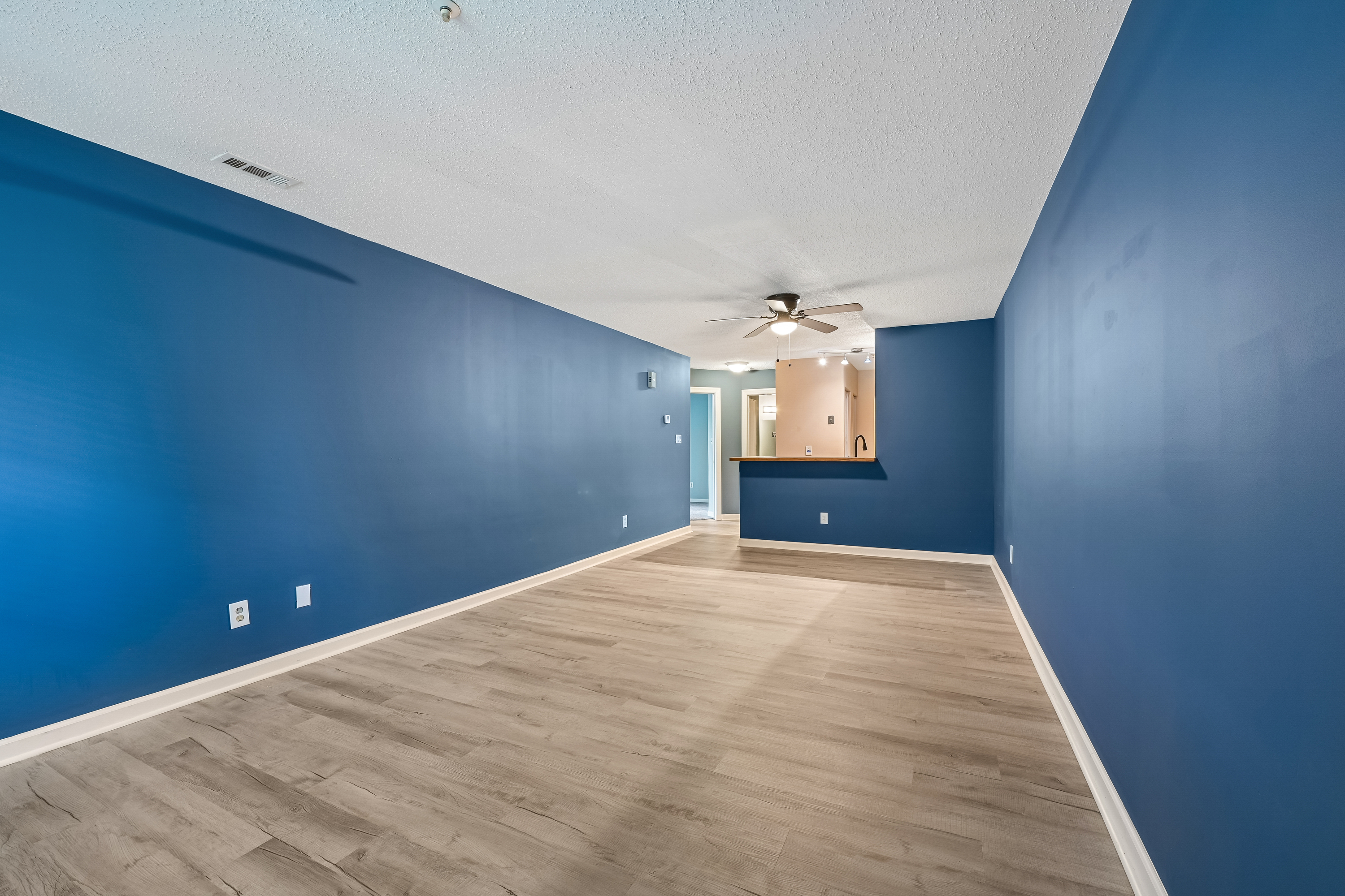 Photo 18 of 27 of 4900 Avenida Del Sol Dr, Raleigh, NC