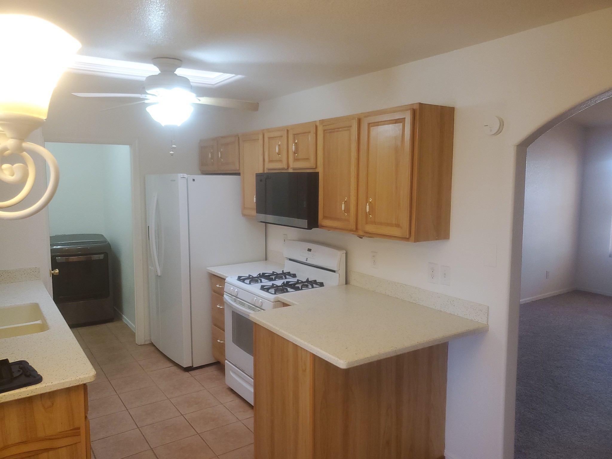 Photo 2 of 28 of 1039 Aguilera Ct, Las Cruces, NM