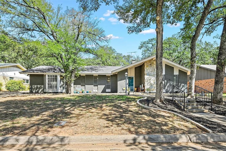default property photo