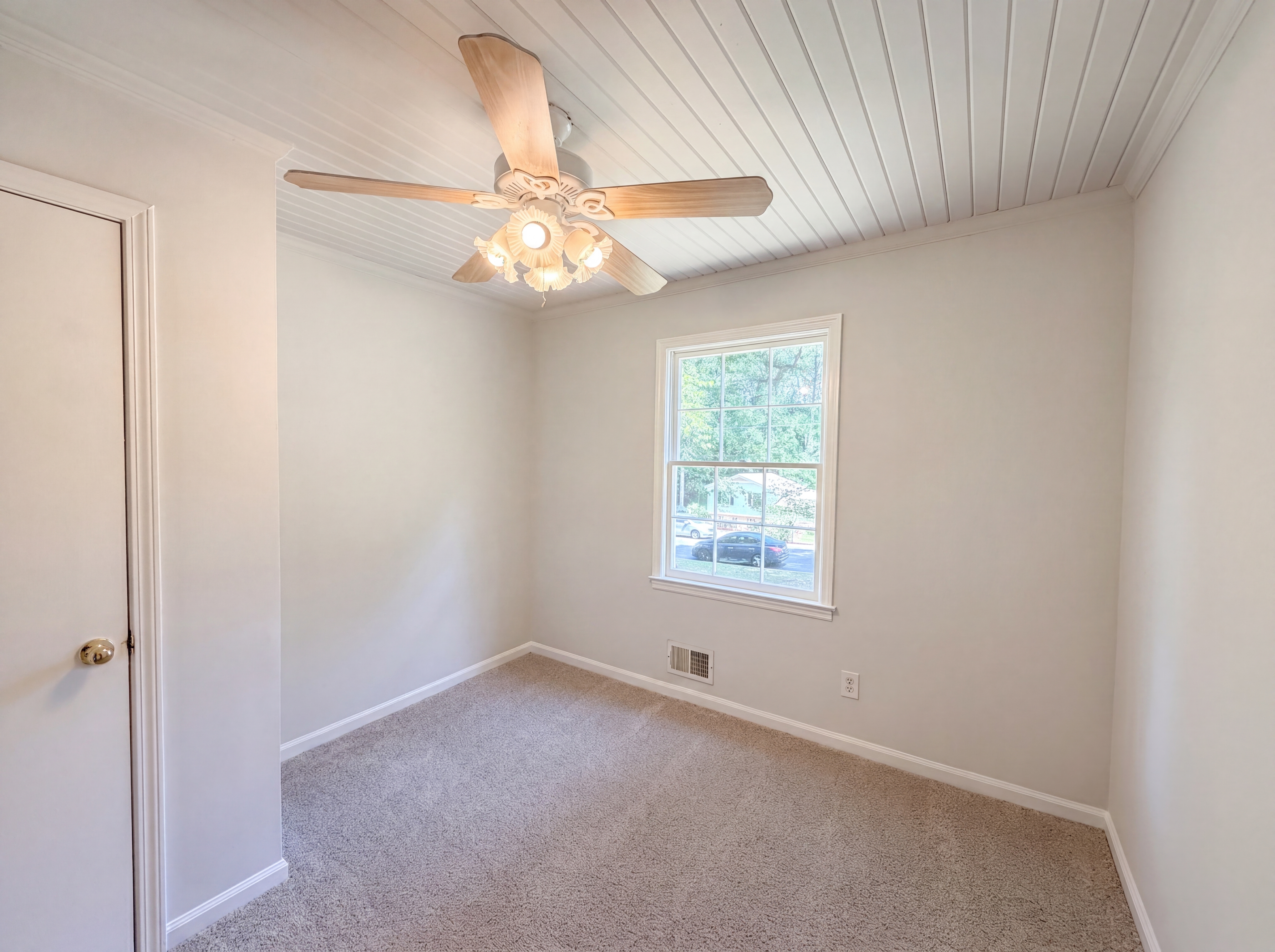 Photo 16 of 22 of 2650 Oxbow Way SW, Marietta, GA