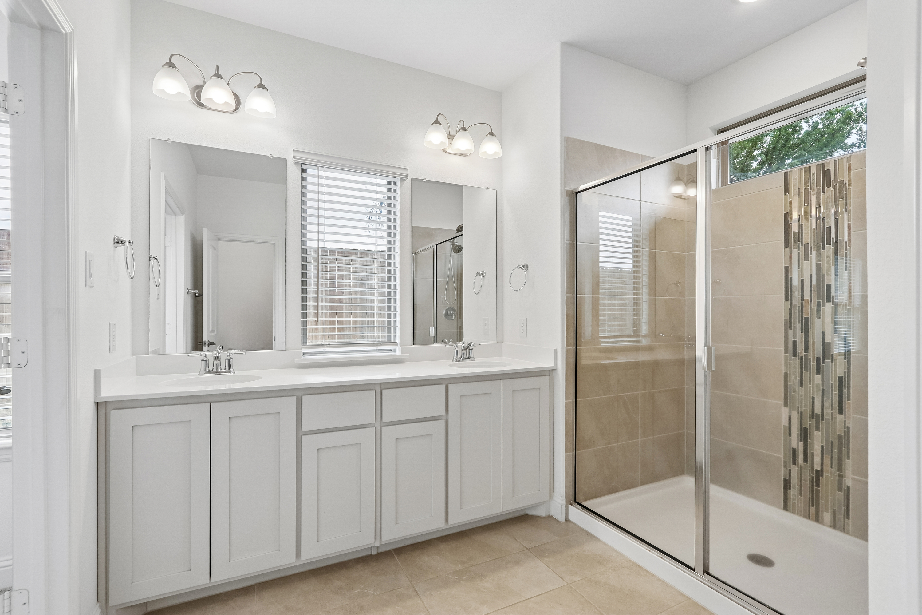Photo 40 of 42 of 568 Val Verde St, Aubrey, TX