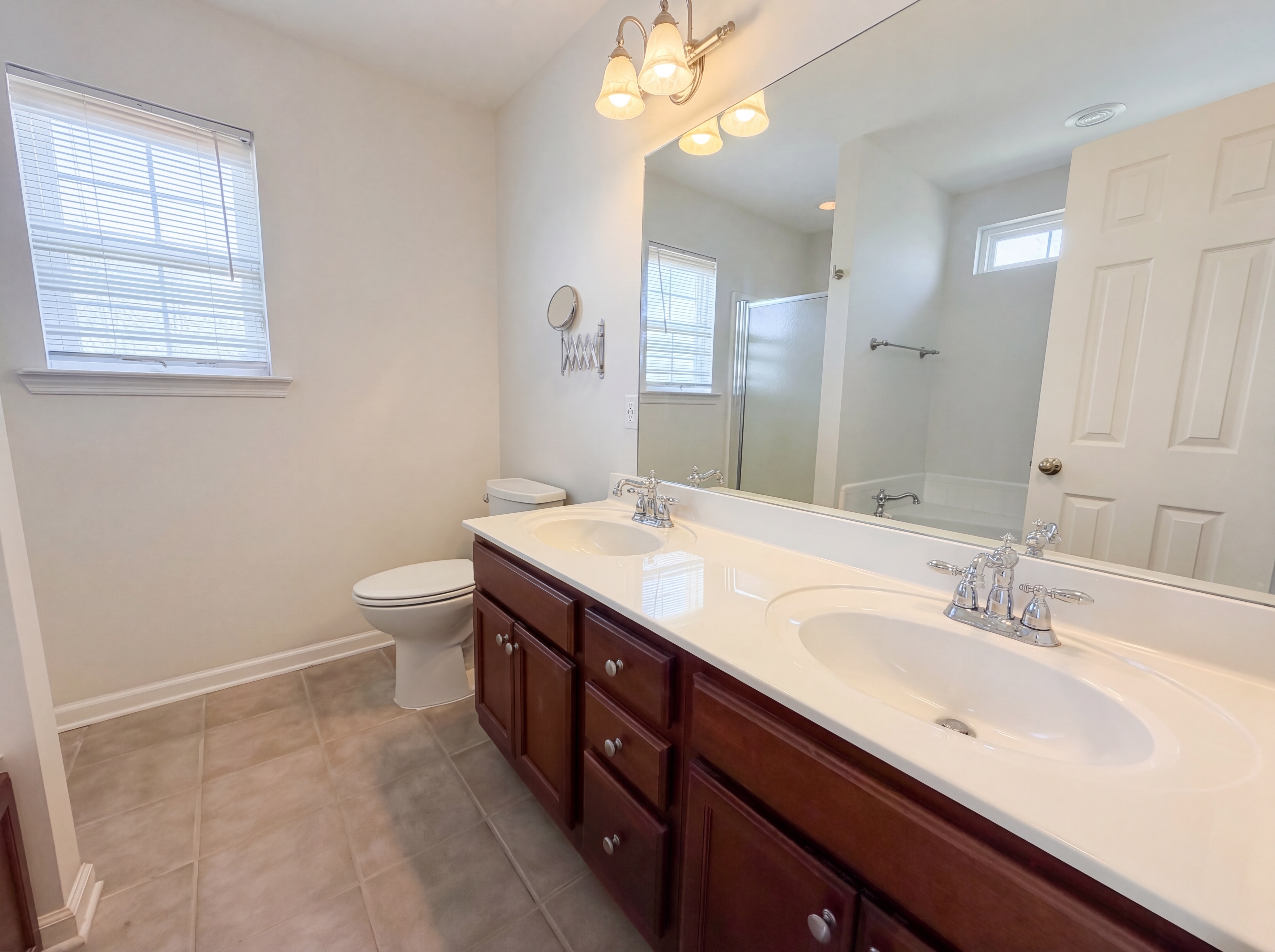 Photo 21 of 24 of 6937 Bucksland Dr, Ooltewah, TN