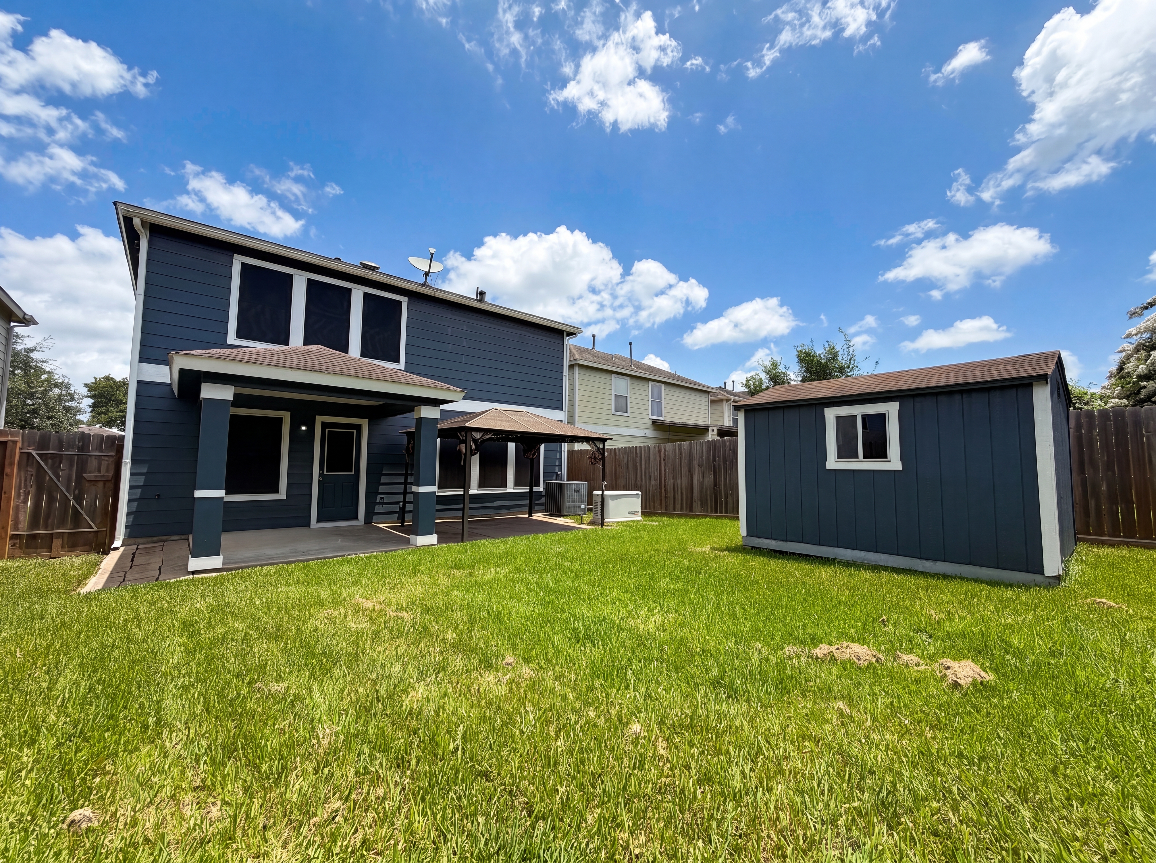 Photo 18 of 20 of 2646 Skyview Trace Ct, Houston, TX