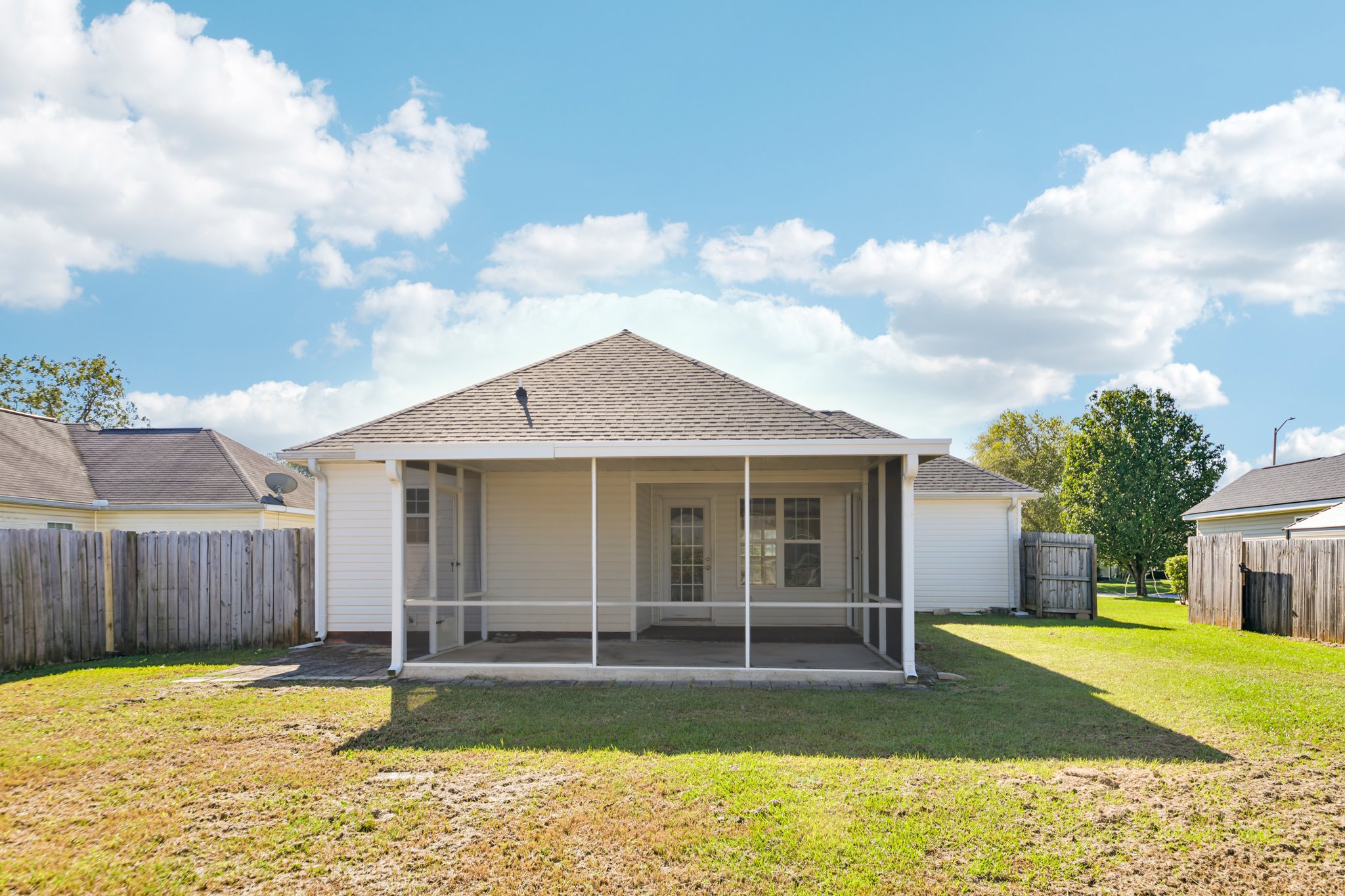Photo 5 of 25 of 902 Haverhill Cir, Warner Robins, GA