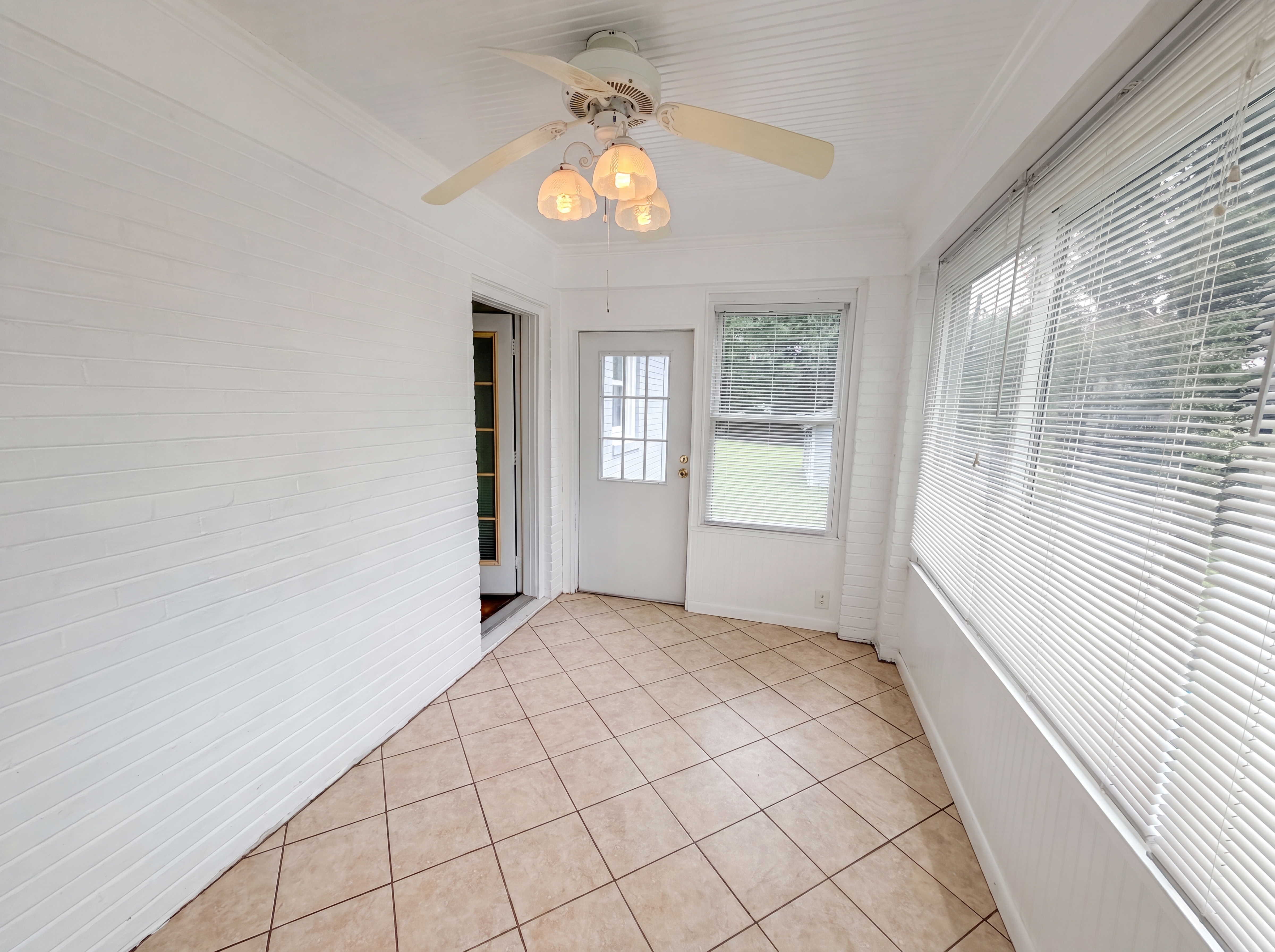 Photo 16 of 23 of 1558 Hazelwood Rd, Columbia, SC