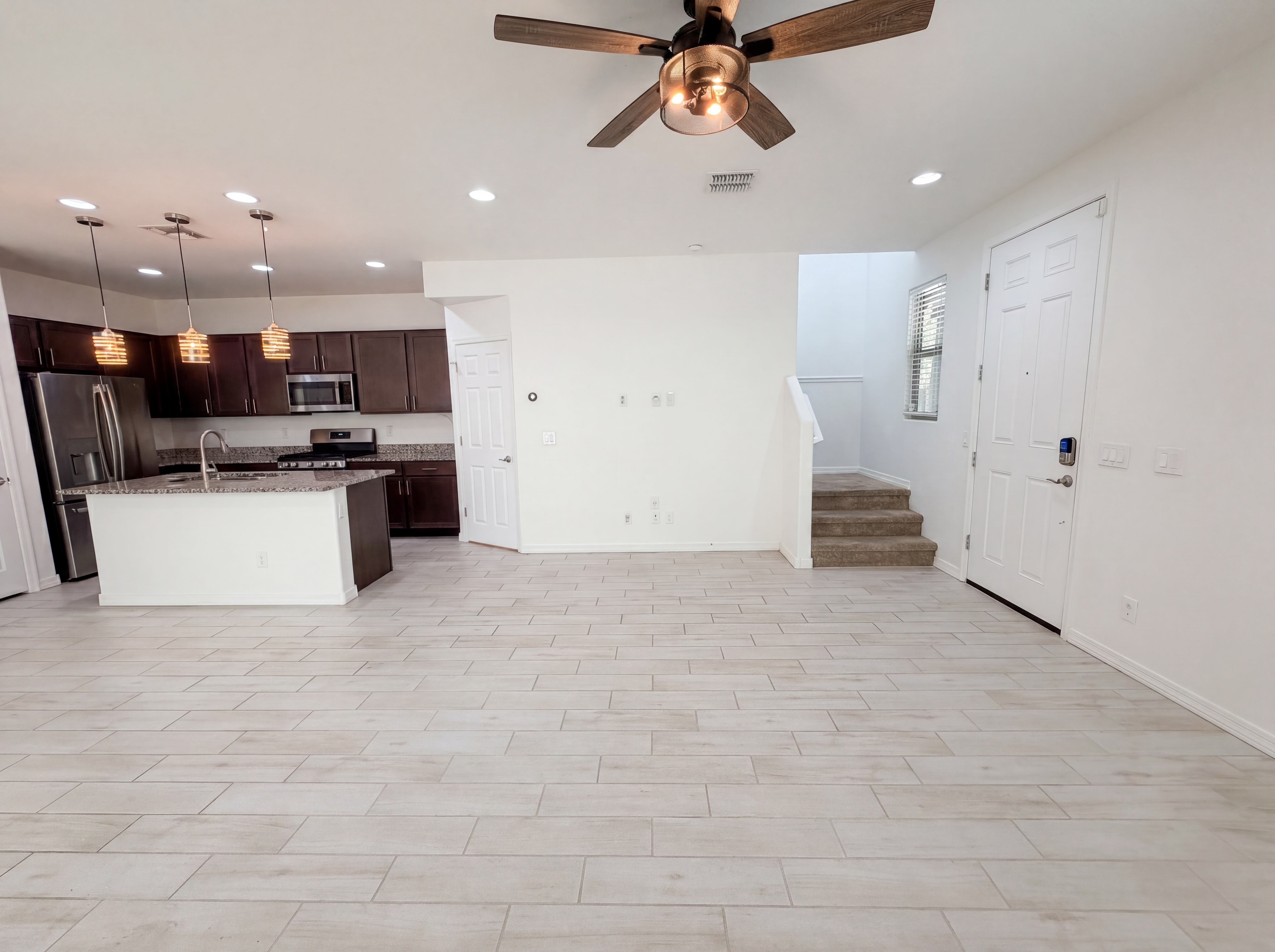 Photo 6 of 26 of 5728 W Raymond St, Phoenix, AZ