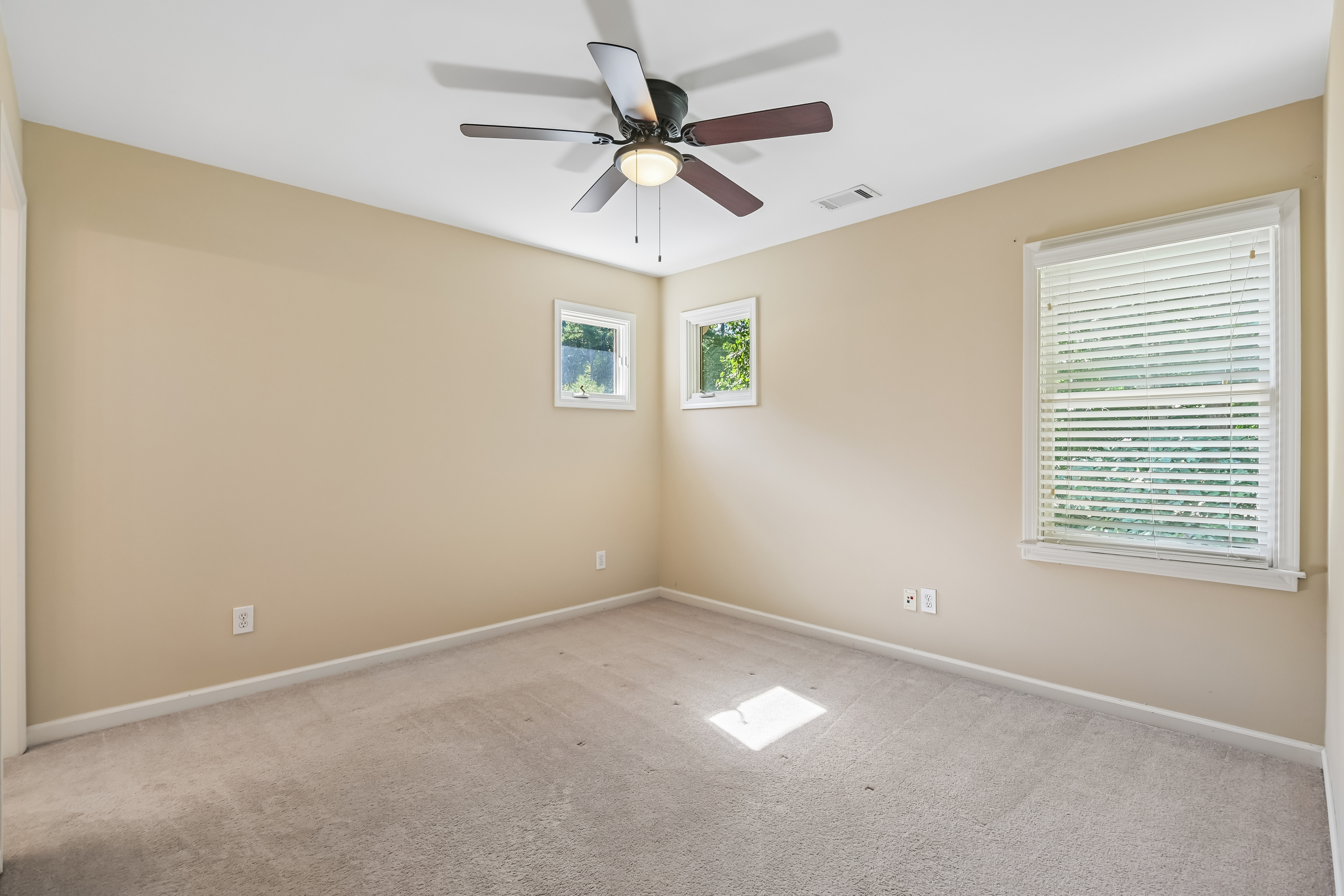 Photo 65 of 73 of 720 Barberry Dr, Alpharetta, GA