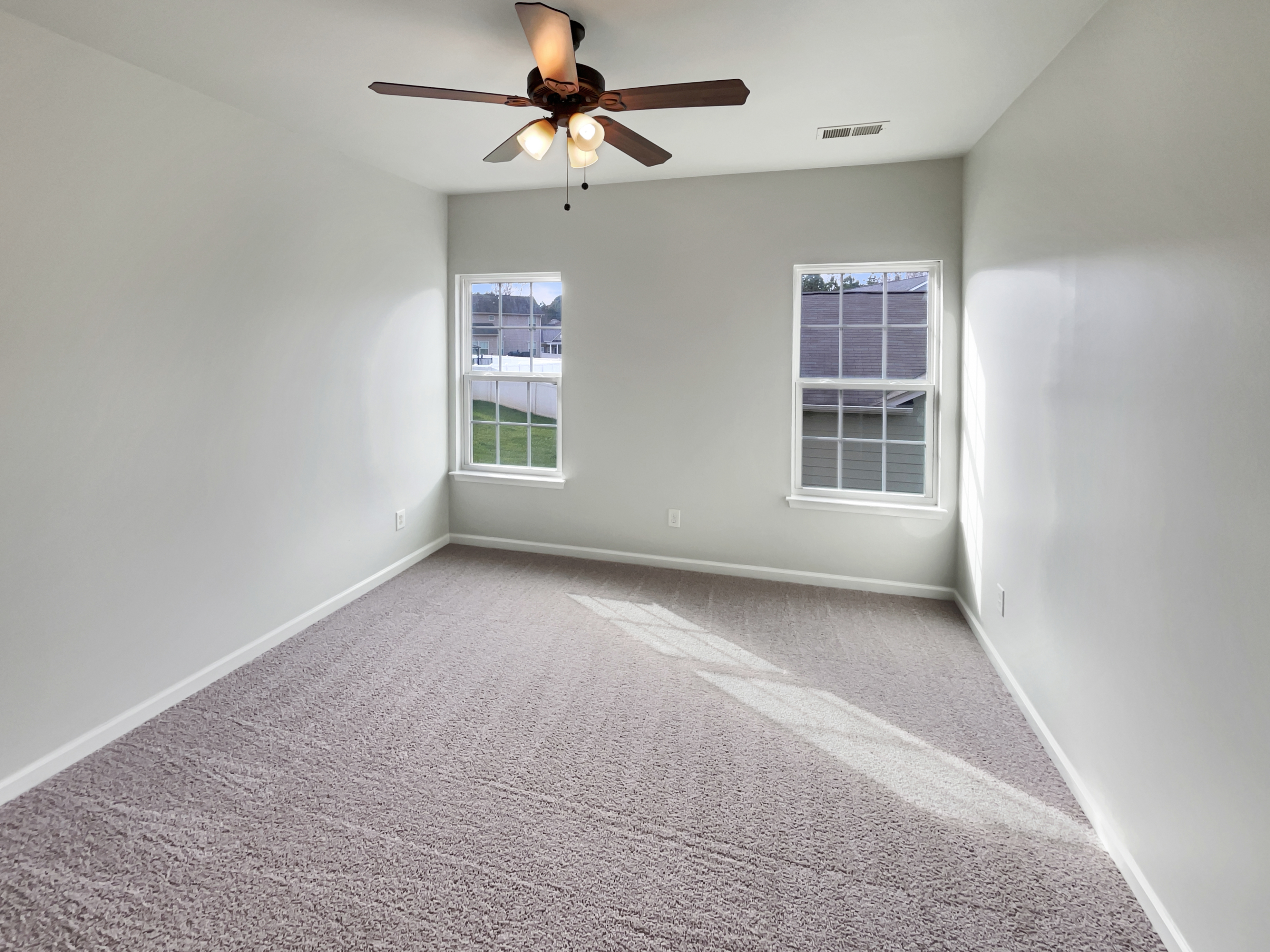 Photo 21 of 27 of 833 Westerland Ct, Gastonia, NC