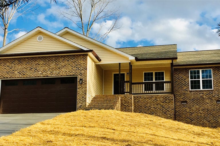 1208 Spring Time Ct SW, Lenoir, NC 28645 Opendoor