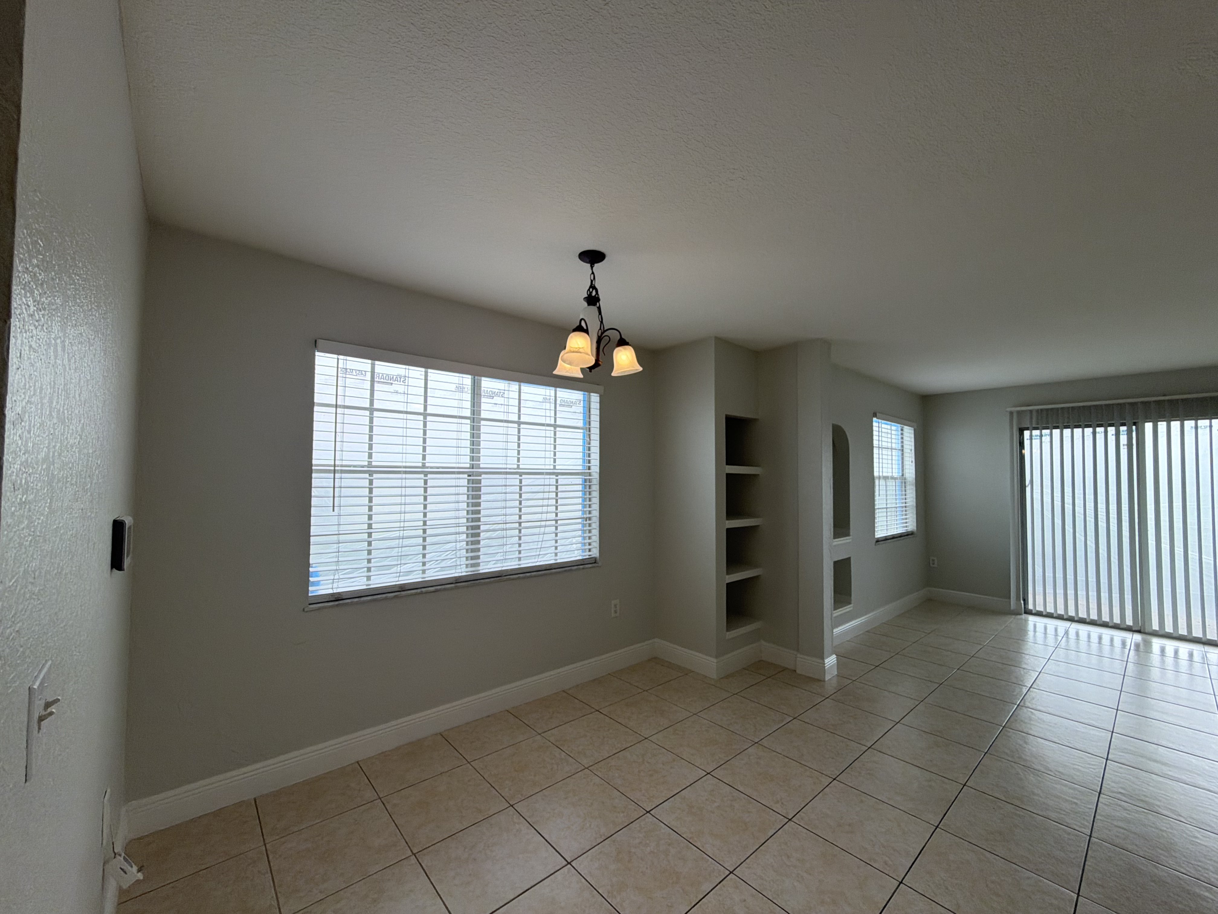 Photo 16 of 34 of 13838 Fairway Island Dr, Orlando, FL