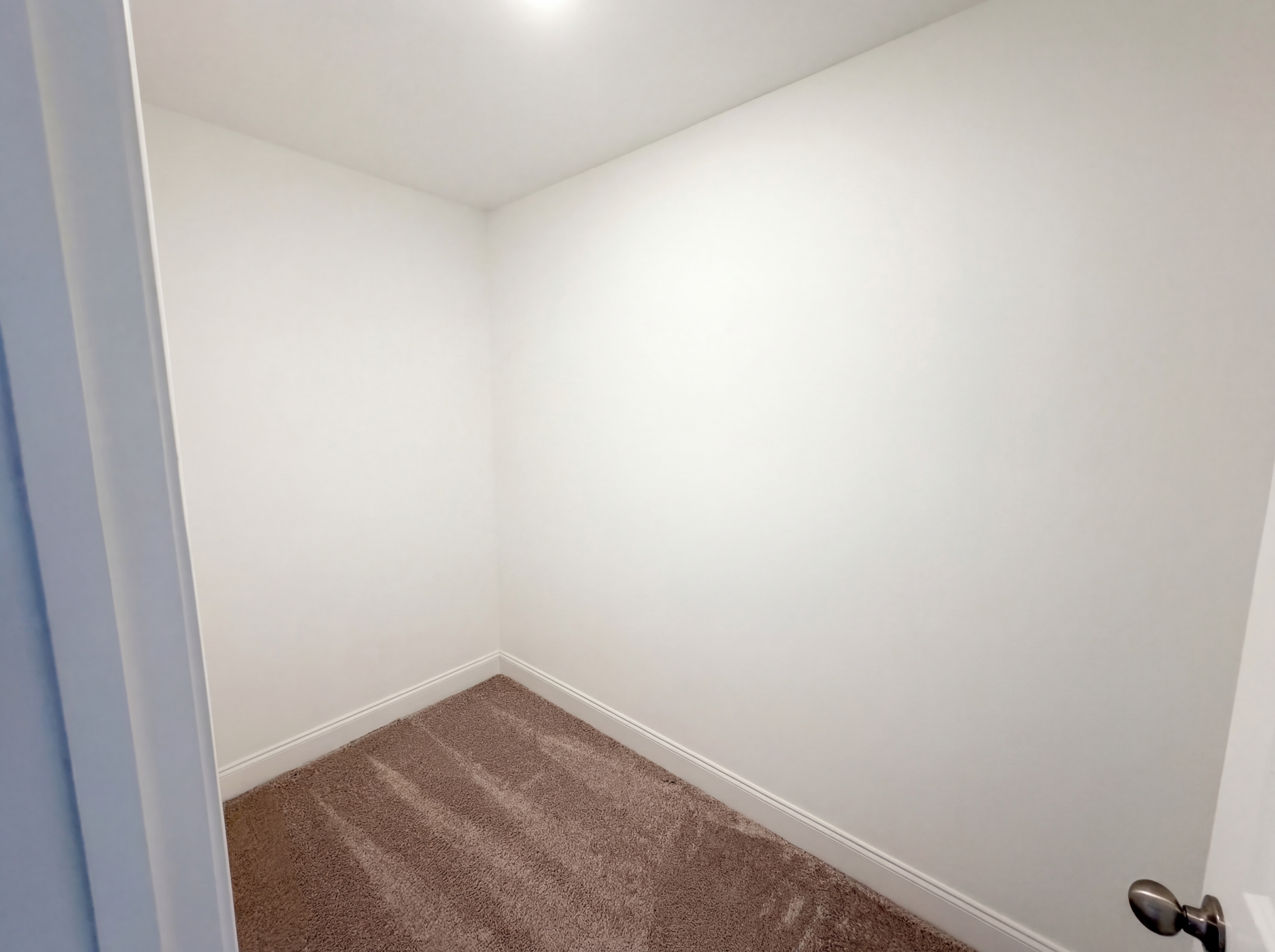 Photo 37 of 44 of 2714 Green Ash Ln, Knoxville, TN