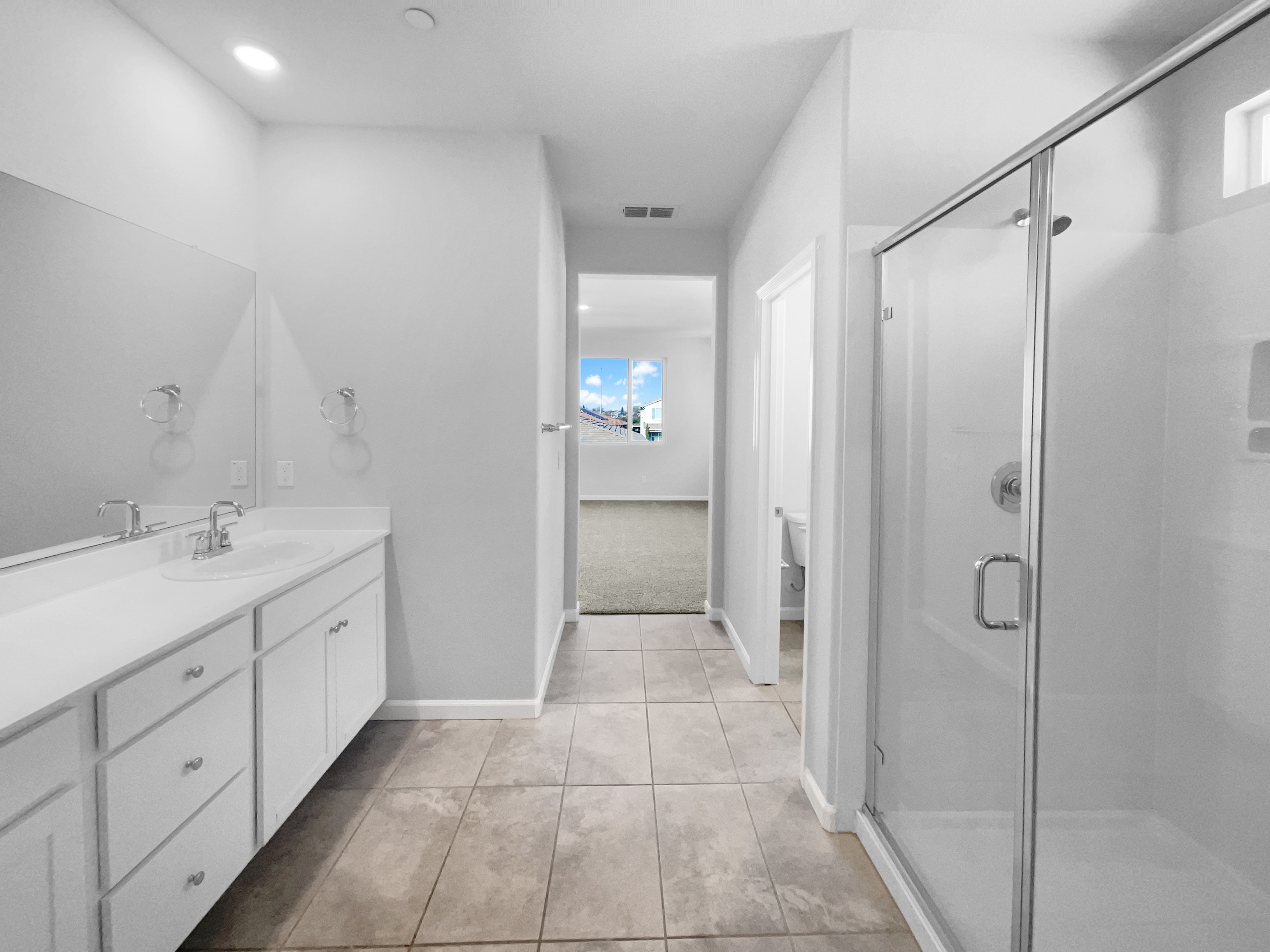 Photo 7 of 33 of 8416 Tapies Way, Elk Grove, CA